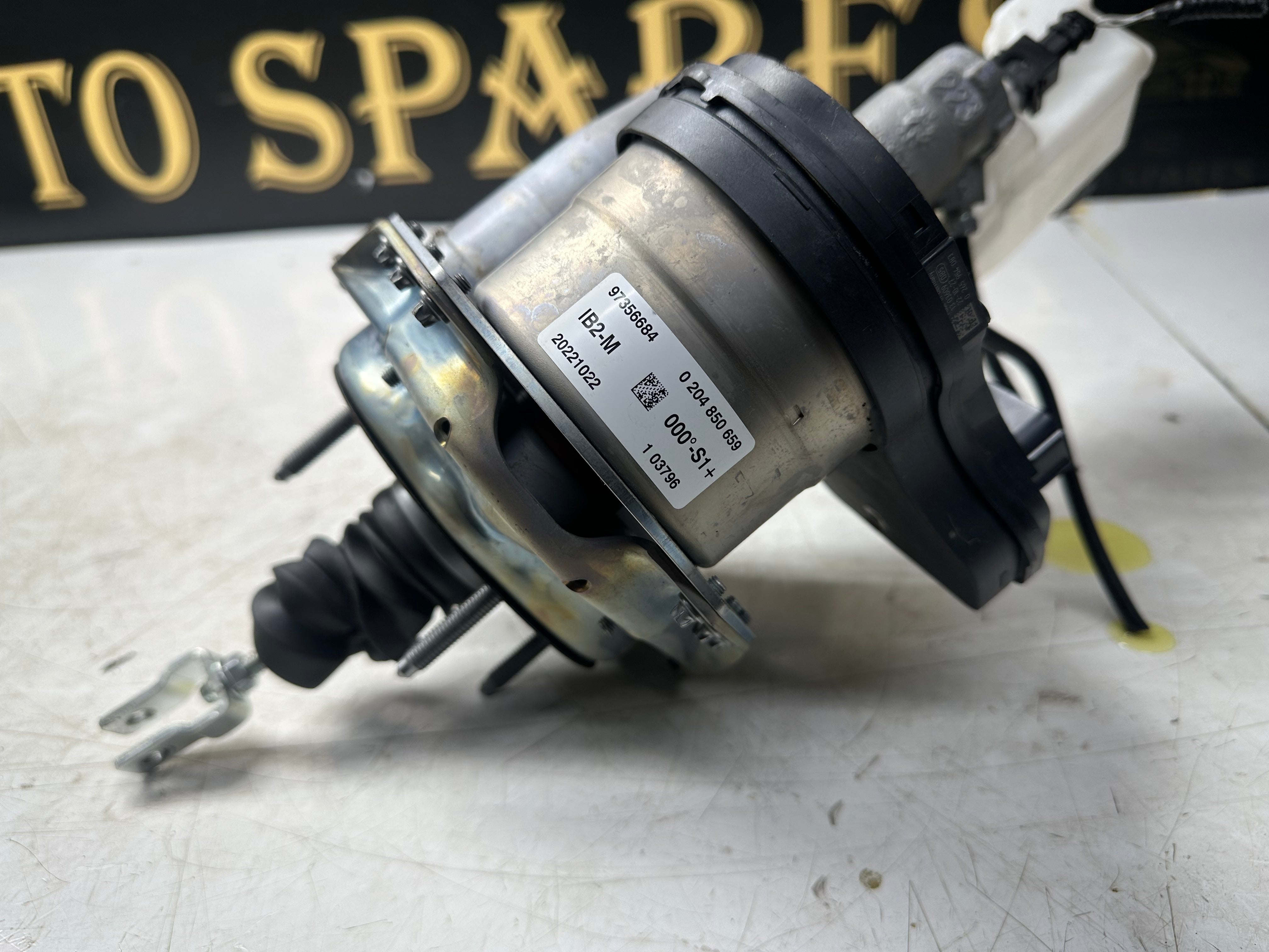 Toyota Yaris XP210 Hybrid 2020–2023 Brake Cylinder & Servo (47210-0D040)
