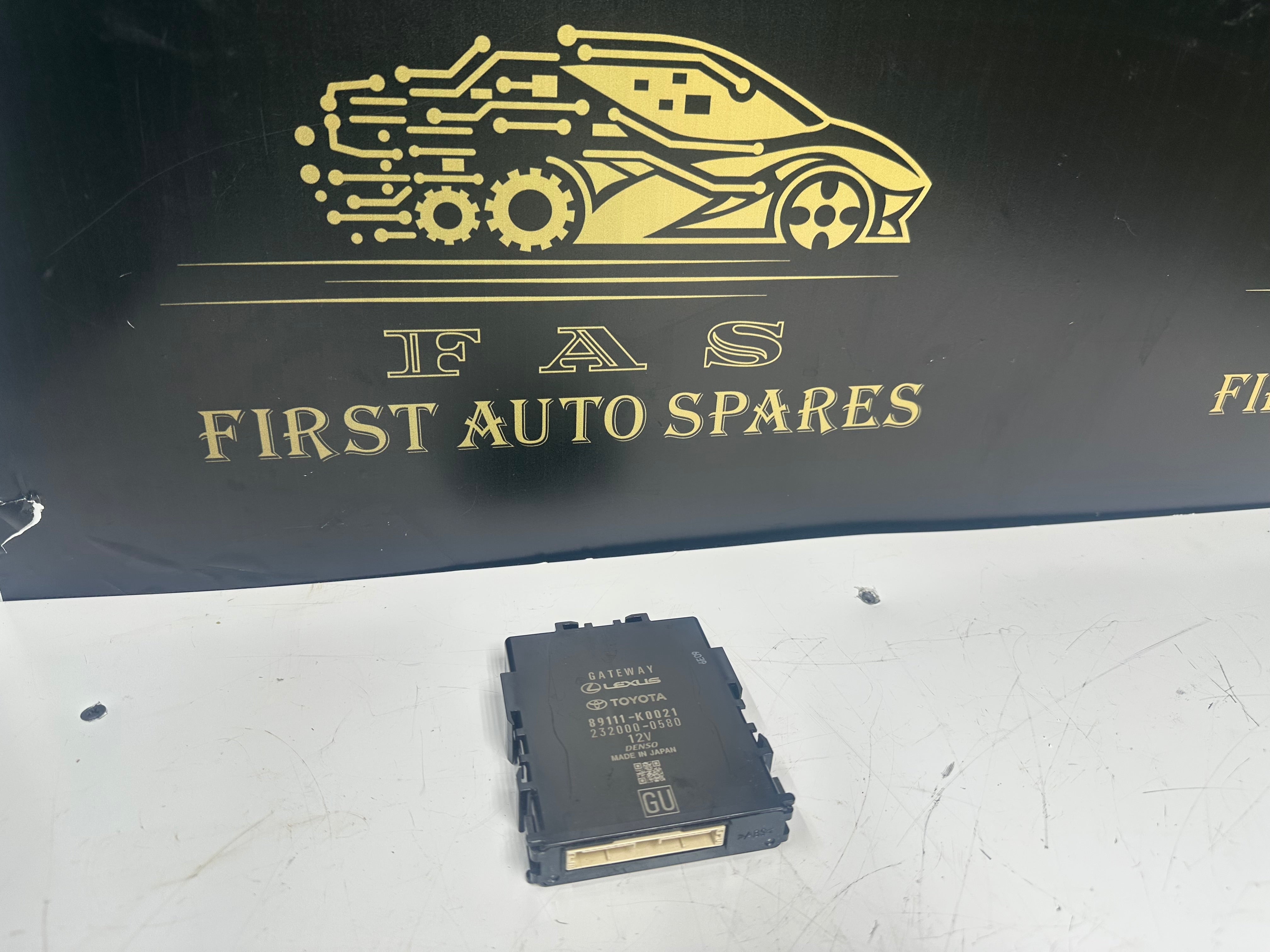 Toyota Yaris / Lexus Gateway Hybrid Electronic Module 12V (89111-K0021) (232000-0580)