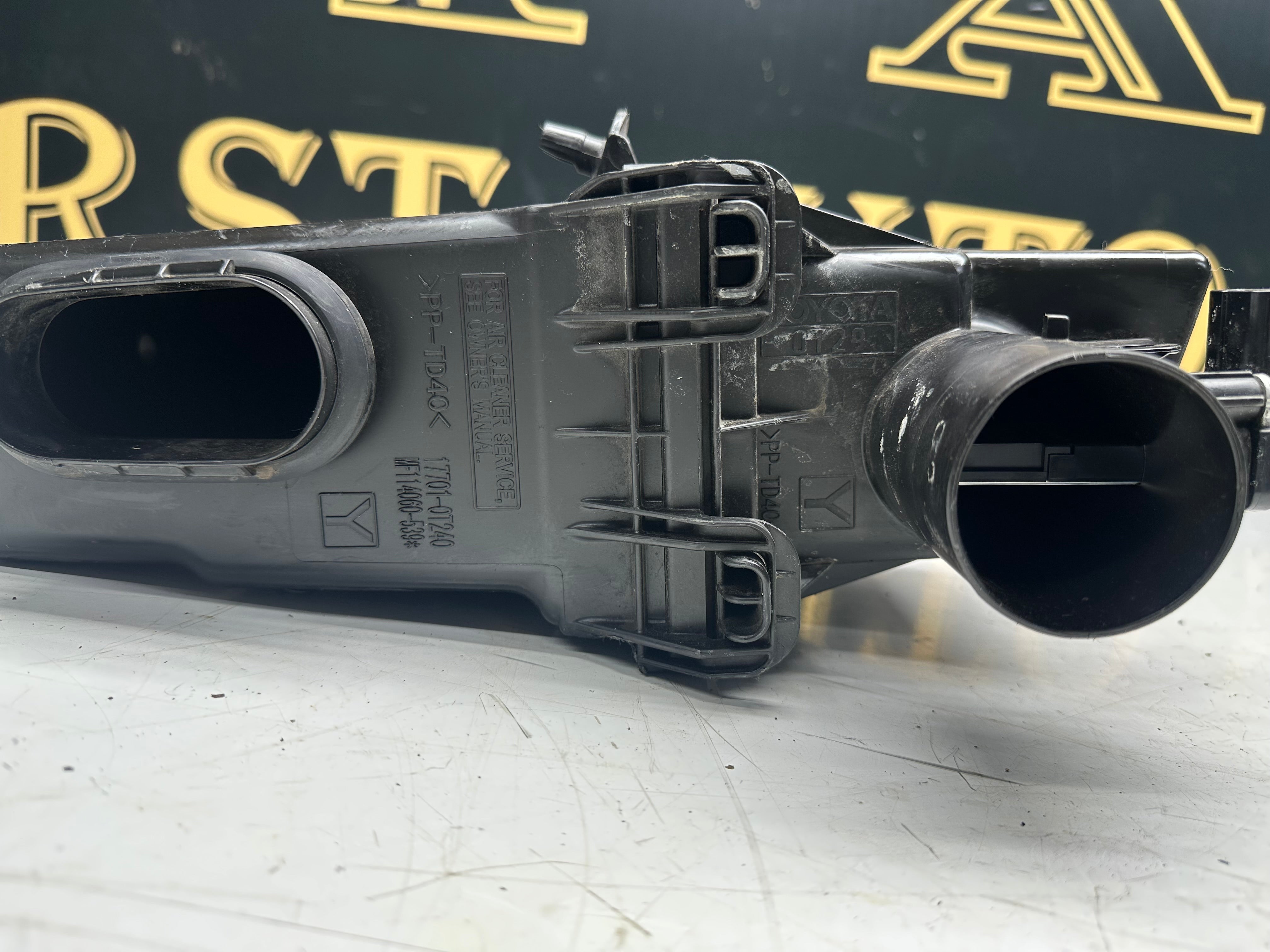 Toyota Corolla Air Filter Box – Engine Air Housing Unit (17701-0T240) (17705-0T290)
