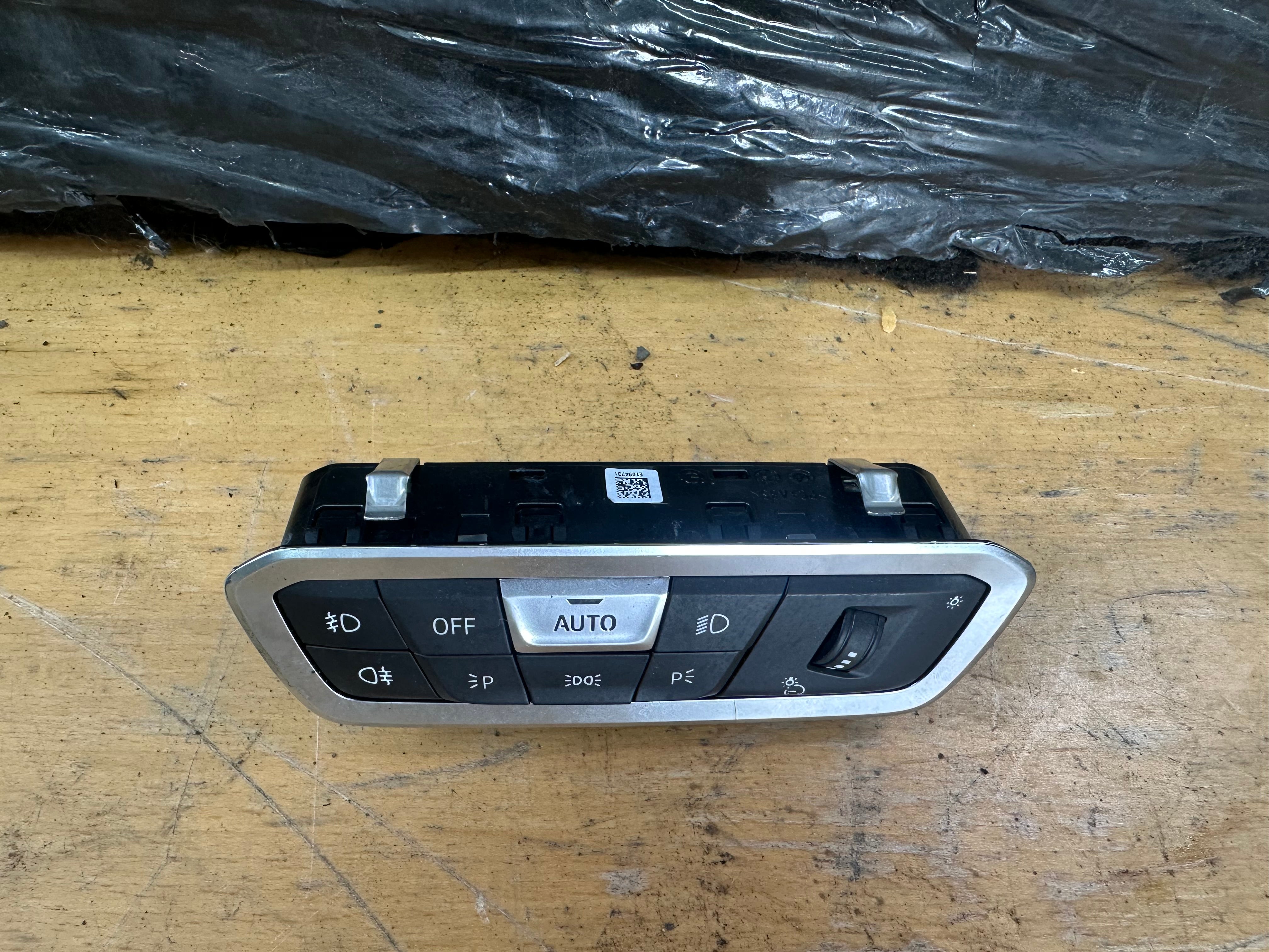 BMW X5 Series G05 2019 Adaptive Suspension VDP ECU Control Module (6894896)