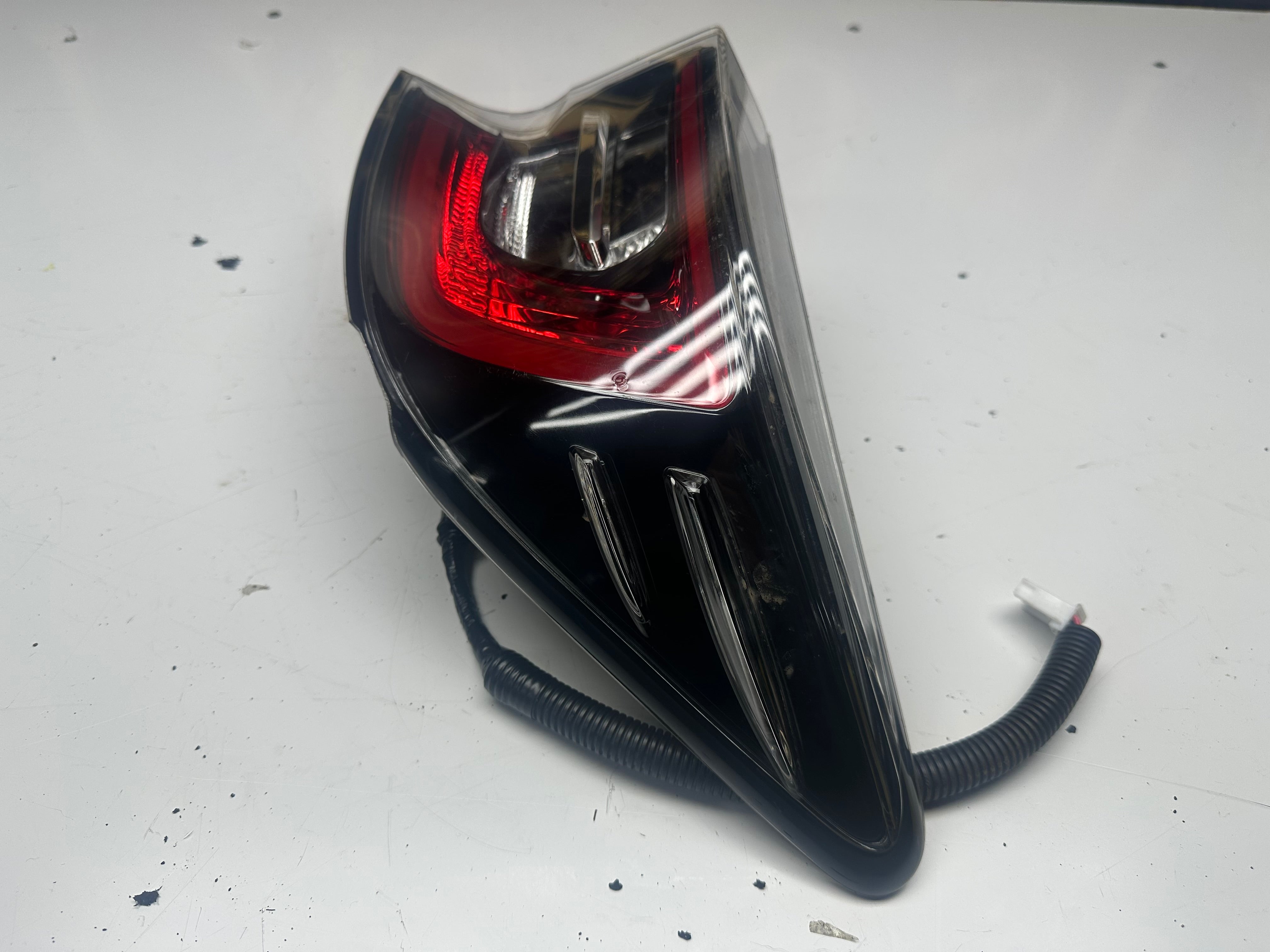 Toyota Corolla 2018-2021 Hatchback Outer Right Rear Tail Light V350/010R