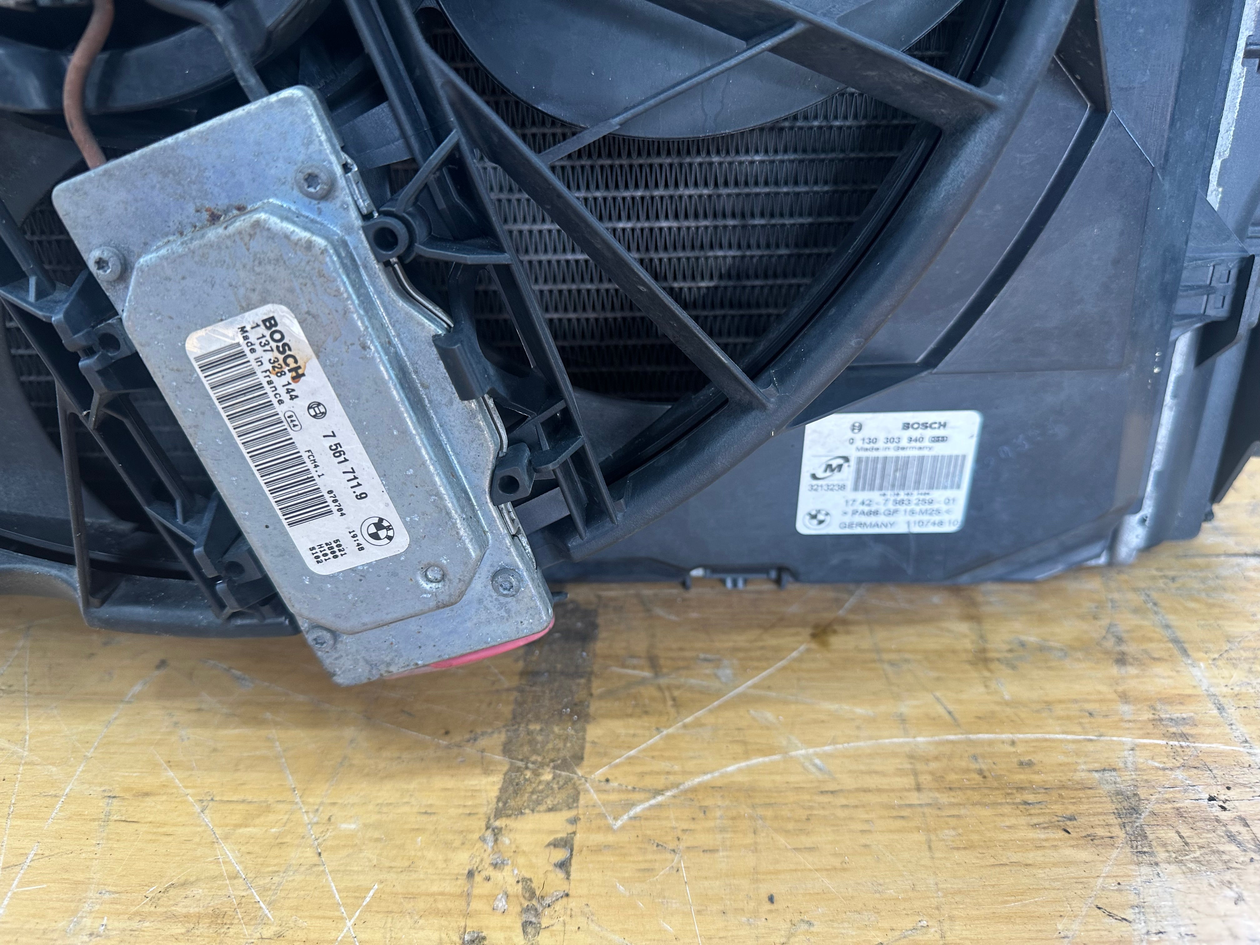 BMW 3 Series E90 318i 320i 2007–13 2.0 Petrol Complete Rad Pack (6930040)