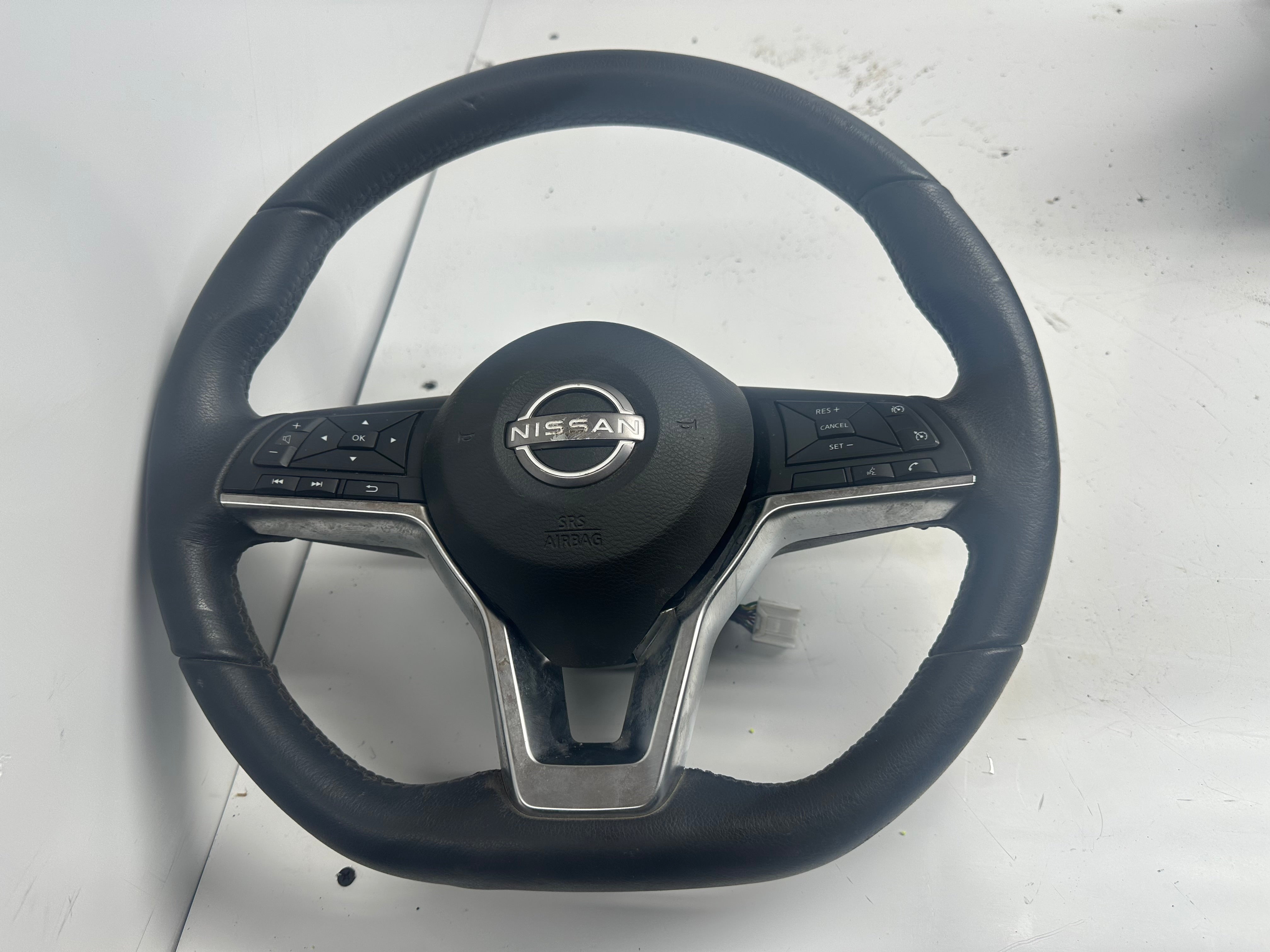 Nissan Juke Mk2 2022 Steering Wheel with Abag (34321725A)