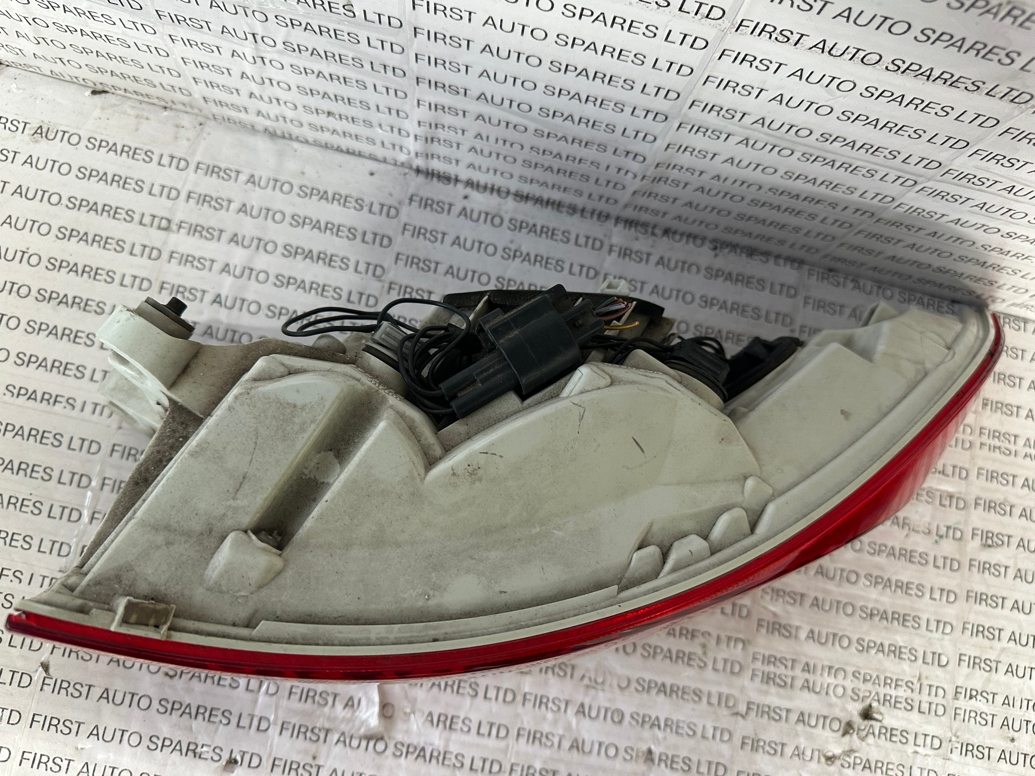 Jaguar XE 2018 MK1 Saloon Right Taillight Outer (197.337-02/04)