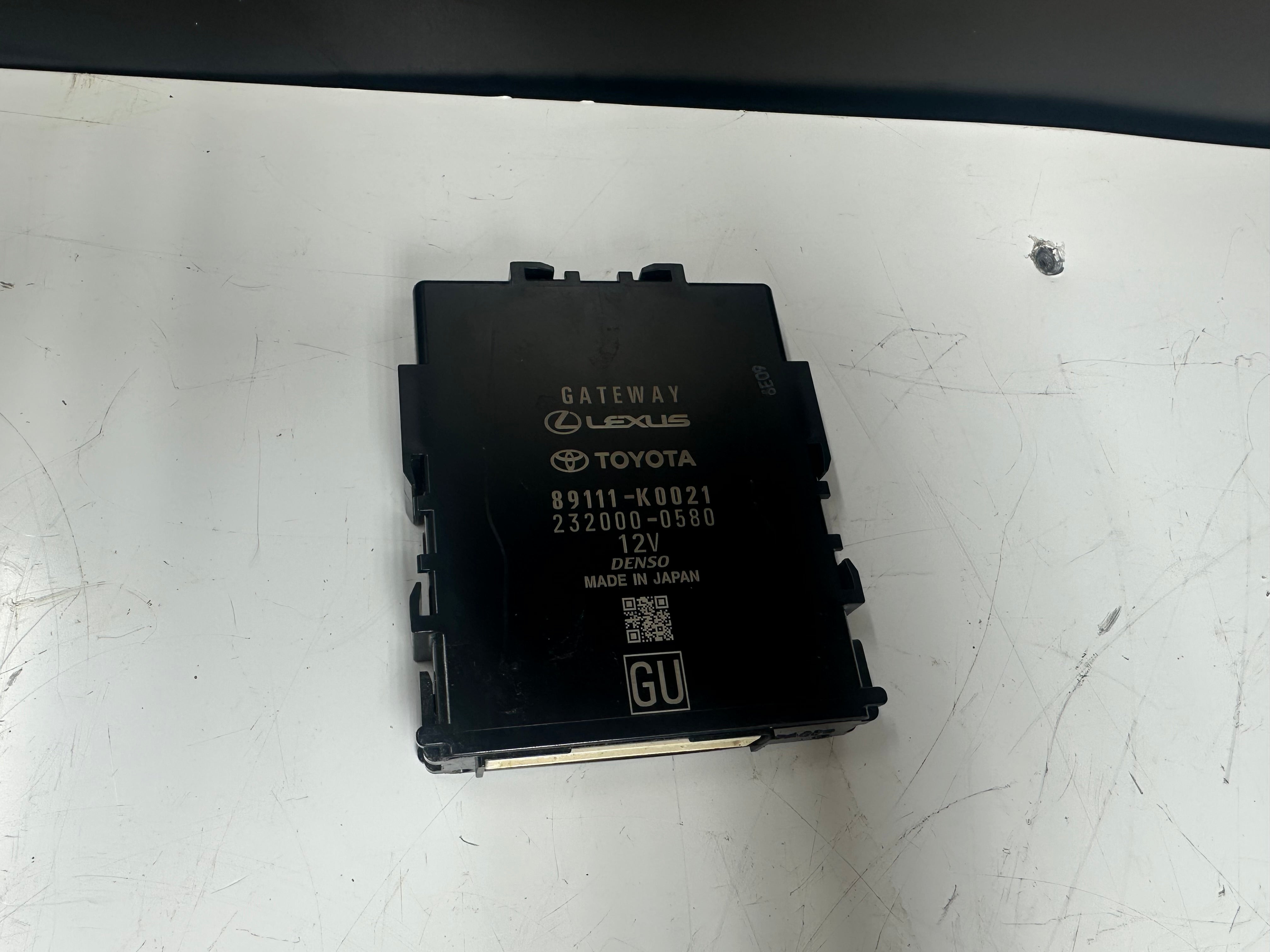 Toyota Yaris / Lexus Gateway Hybrid Electronic Module 12V (89111-K0021) (232000-0580)