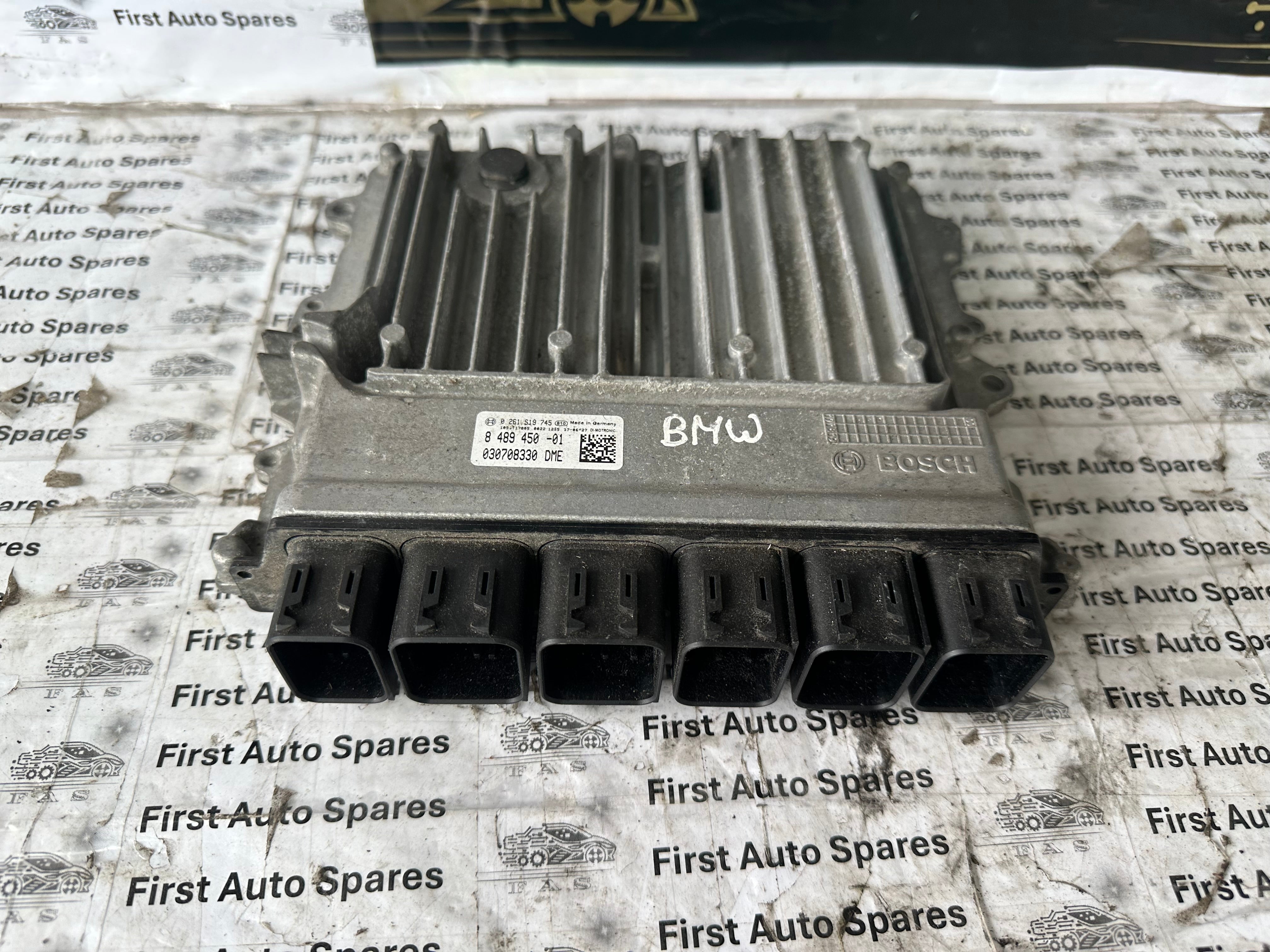 BMW B58 Engine Control Unit ECU (8489450-01)