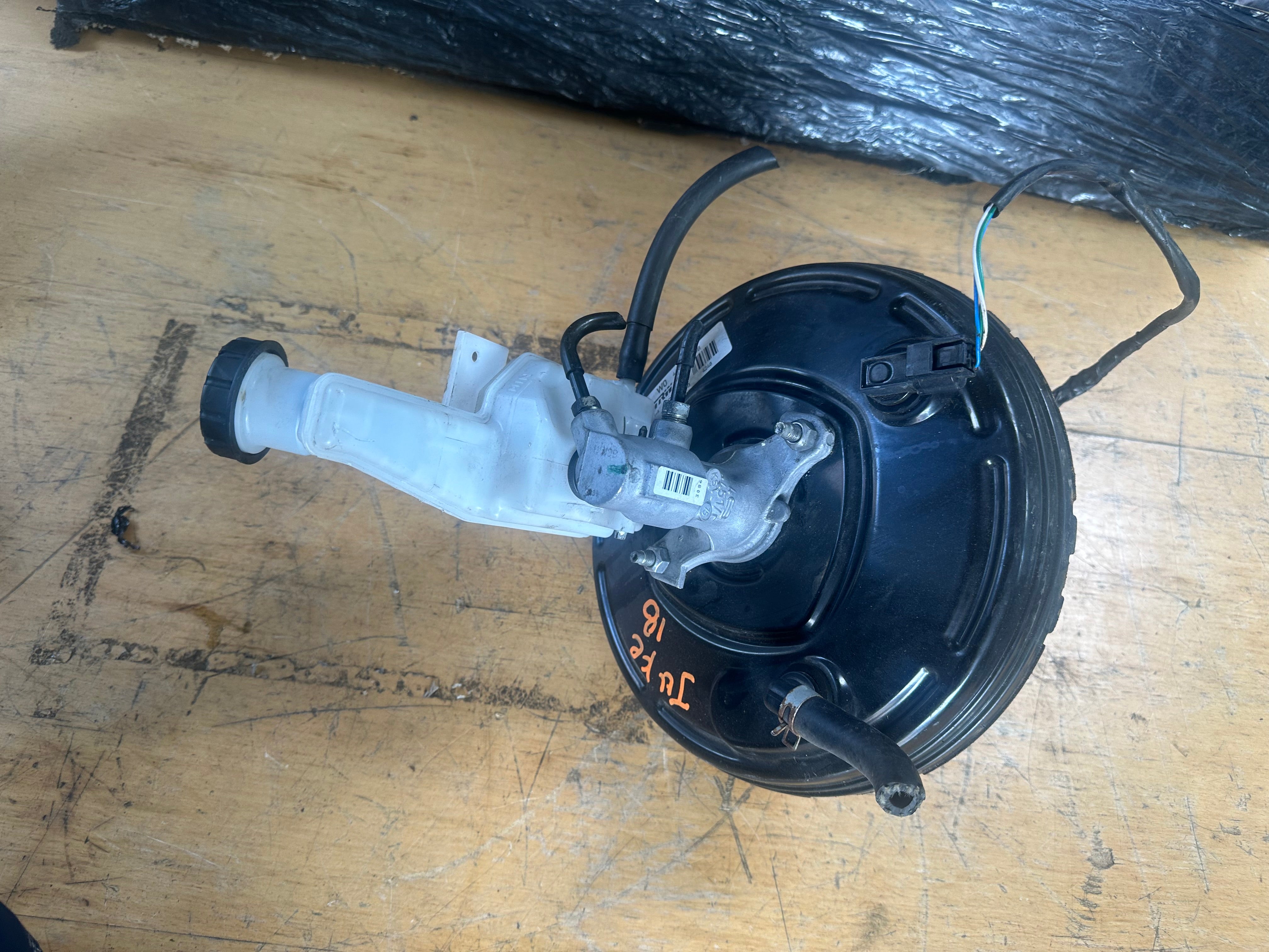 Nissan Juke 2018 Brake Master Cylinder & Servo (46007 1KW0B)