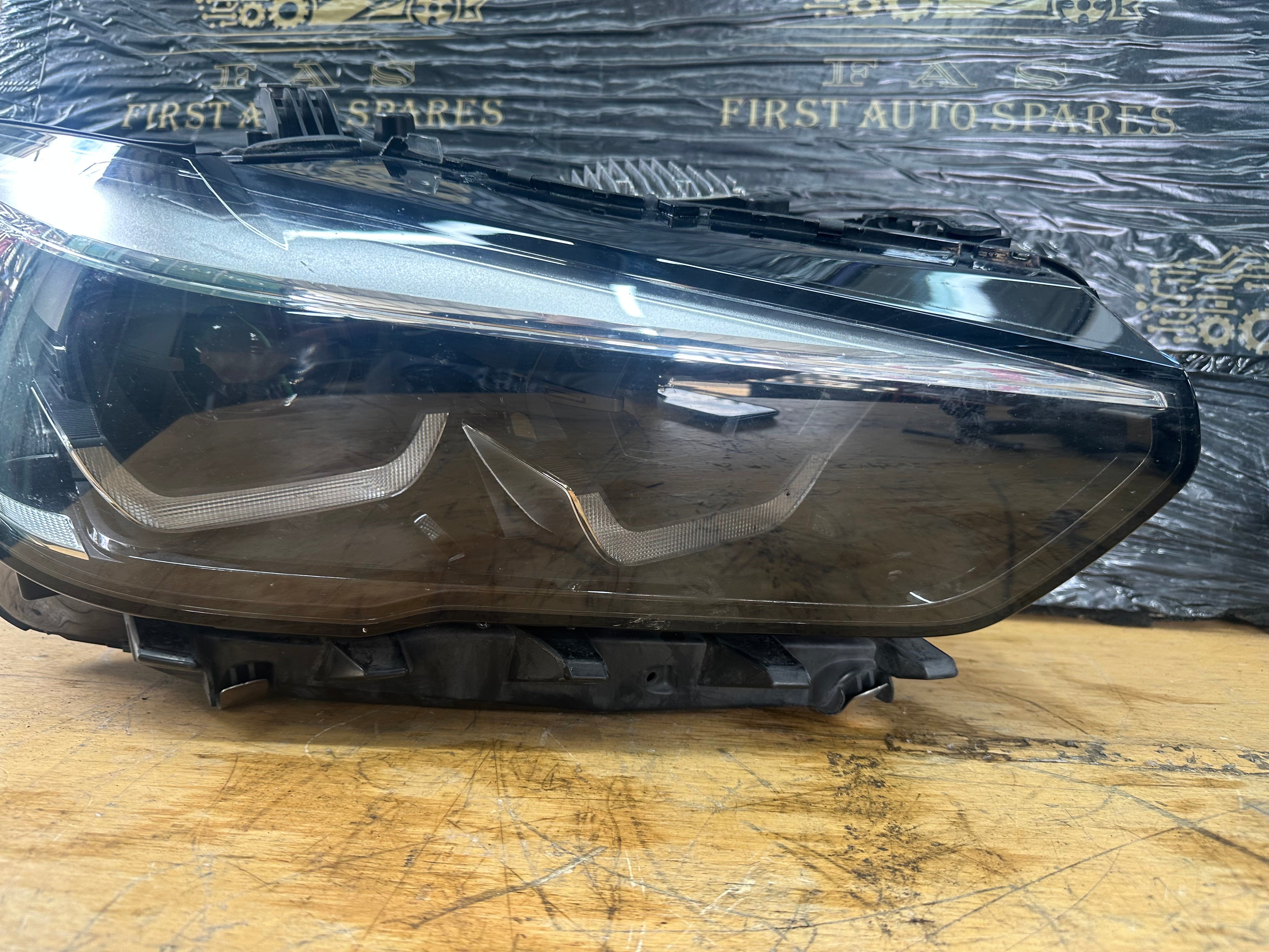 BMW X5 X6 G05 G06 Complete LED Driver’s Right Headlight (9481782 03) (9481782)