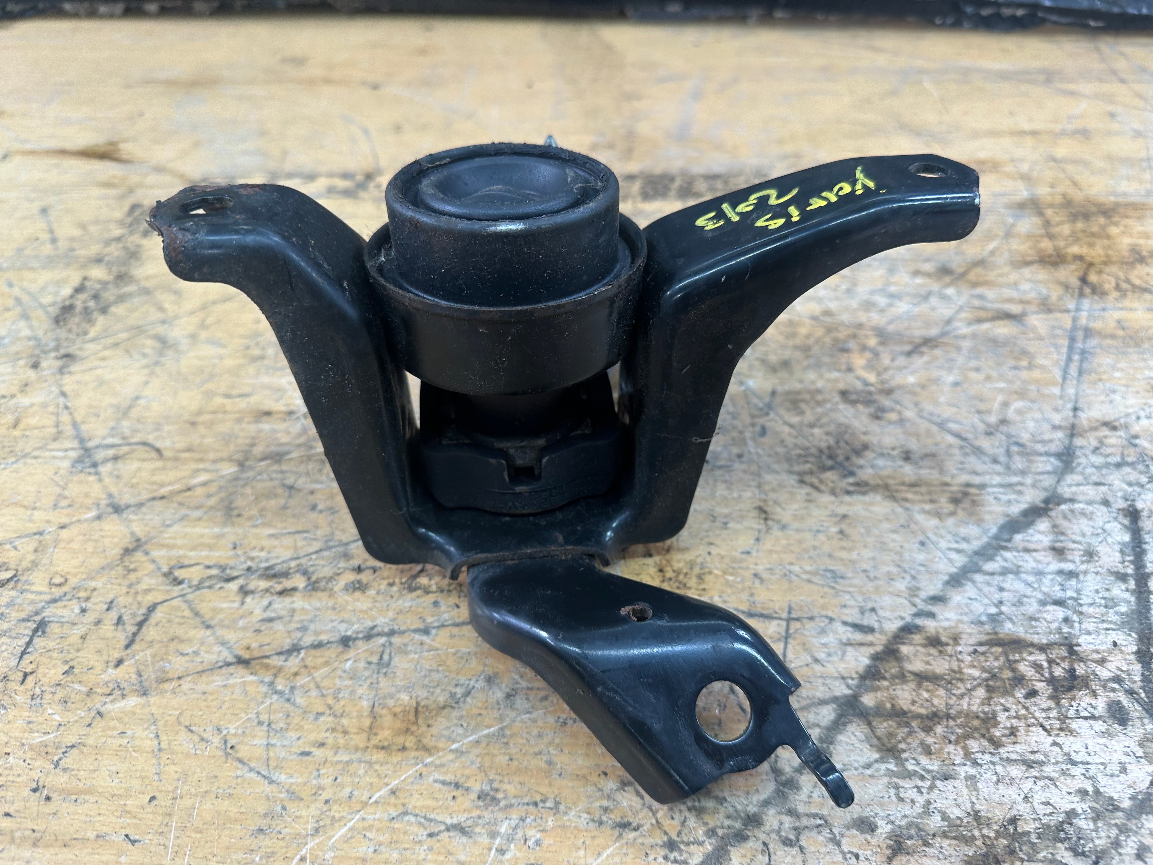 Toyota Yaris 2013 Driver’s O/S Right Side Engine Mount
