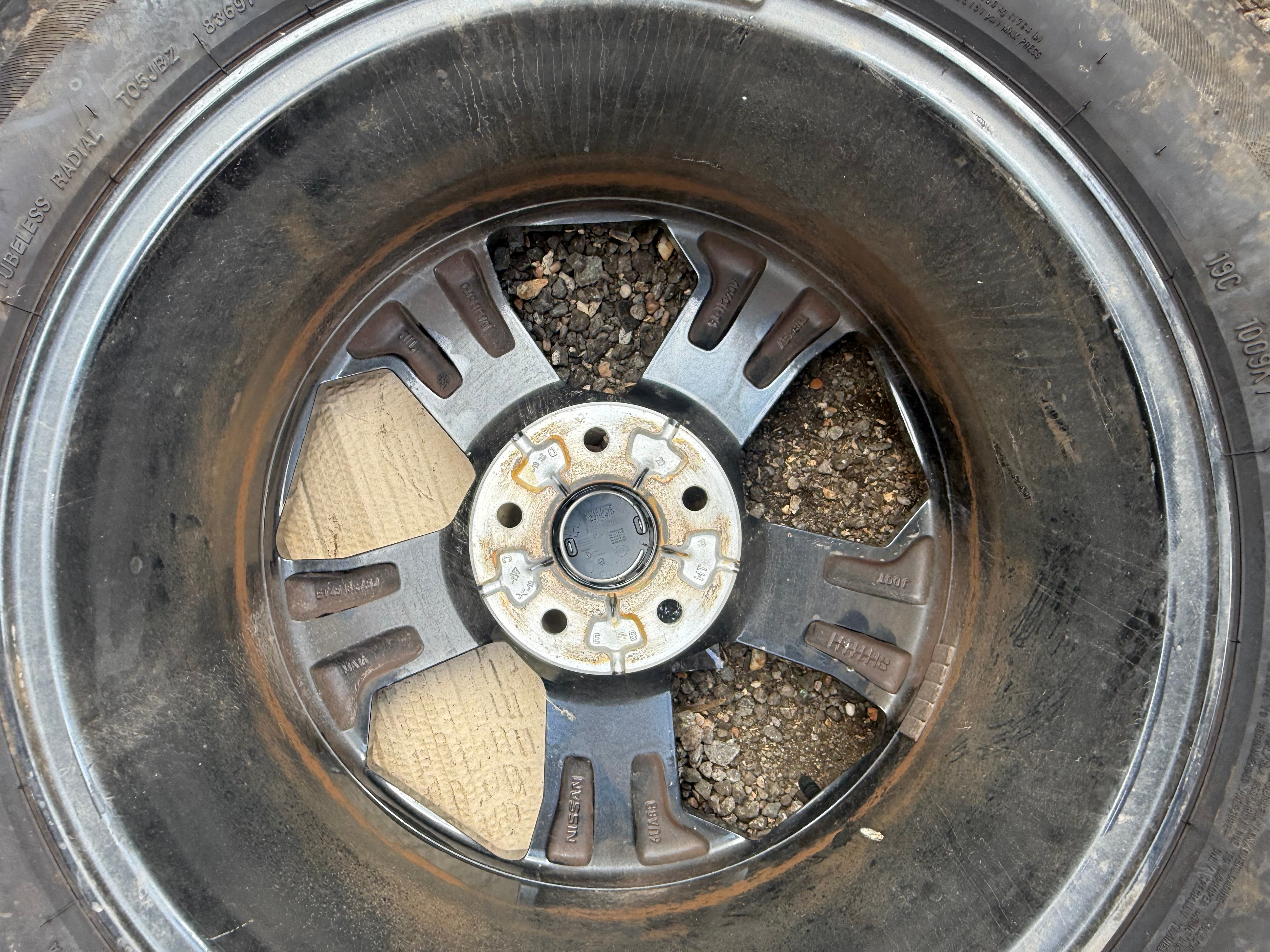 Nissan Qashqai J12 2021-2024 18" Alloy Wheel & Tyre 235/55/18