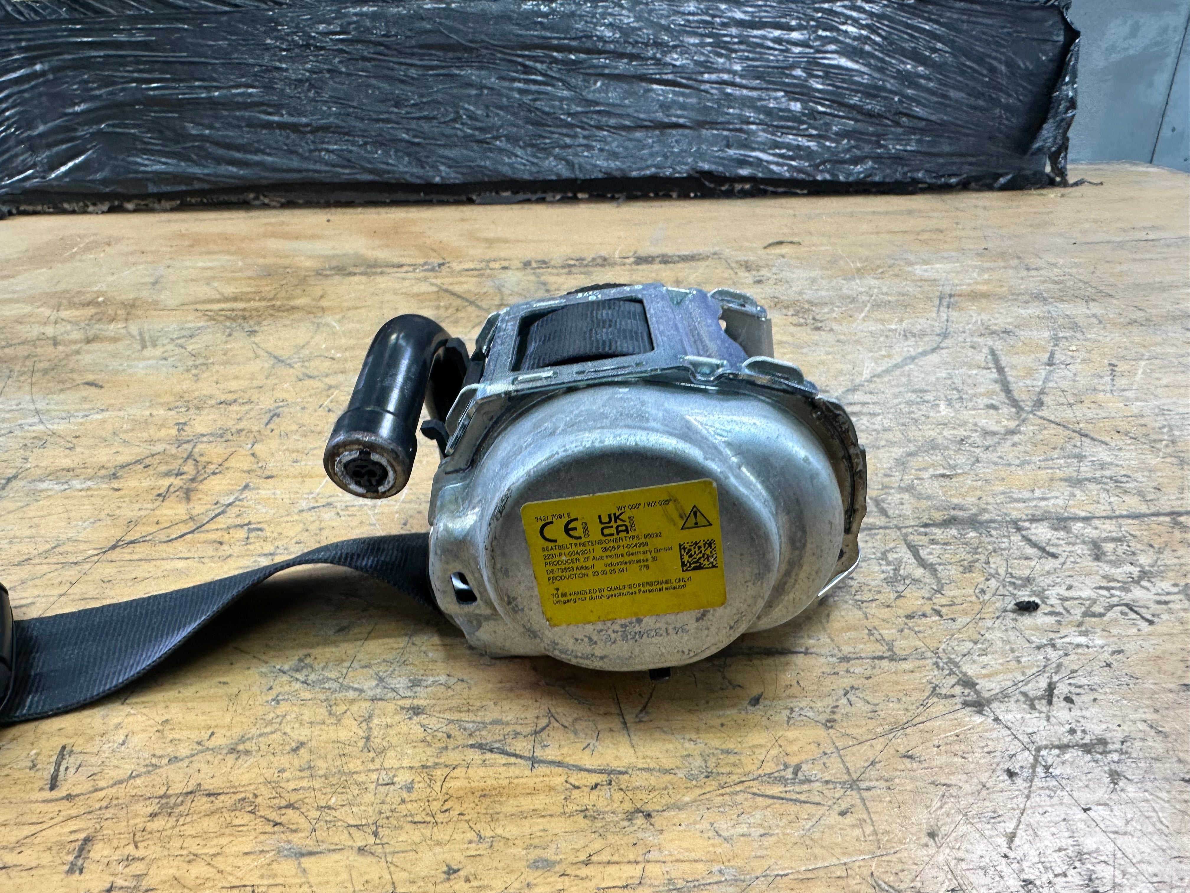 Ford Fiesta Mk8 Rear Right 2nd Row Seat Belt (H1BB-A611B68-AF) (34133468E)