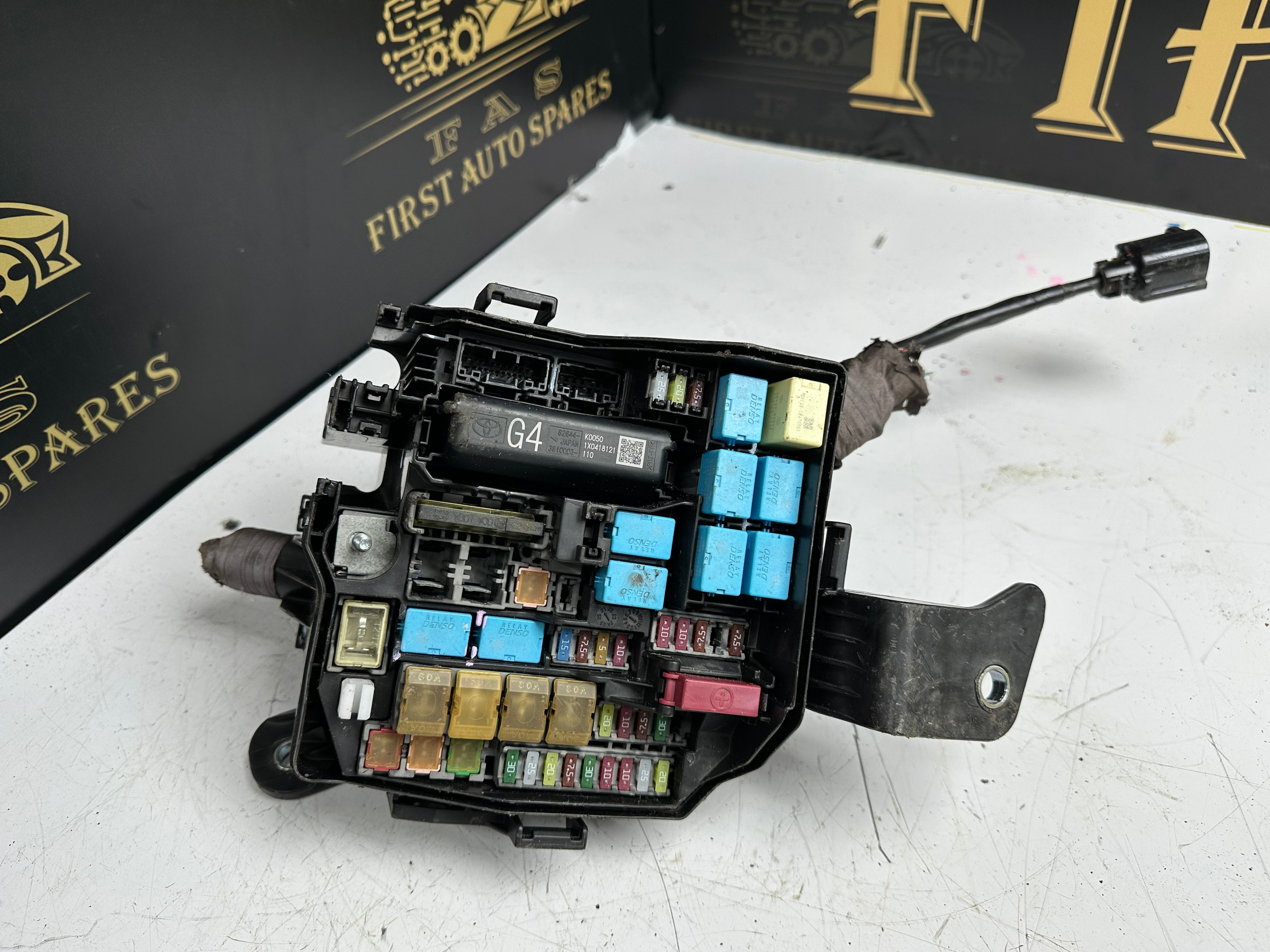 Toyota Yaris Cross 1st Generation (2020-2023) Fuse Box (82644-K005) (3810003-110)