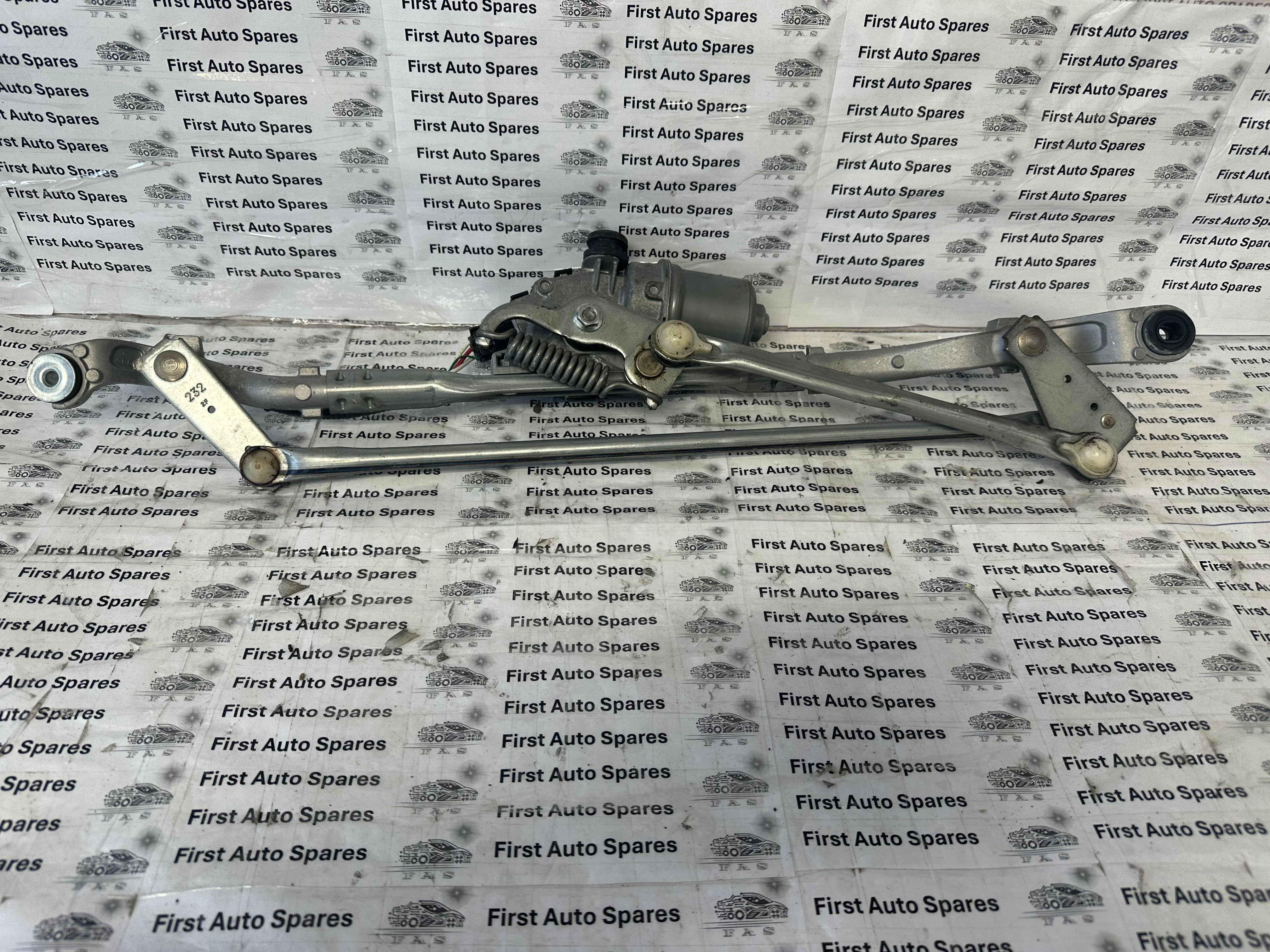 Toyota RAV4 F14 MK5 Front Wiper Motor & Linkage (85110-42280) (159300-8971)