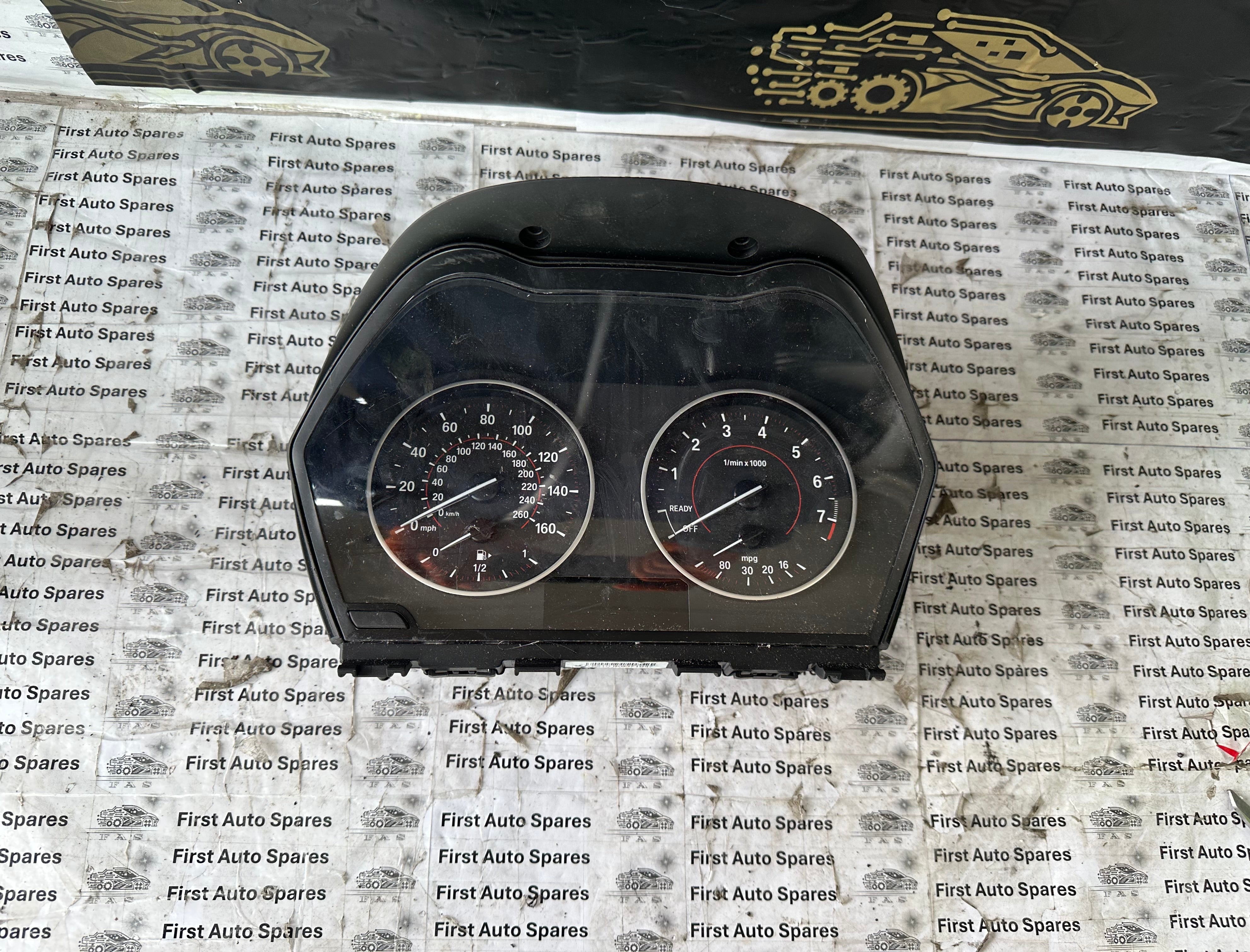 BMW X1 F48 Diesel Instrument Cluster / Speedometer (176494-11)