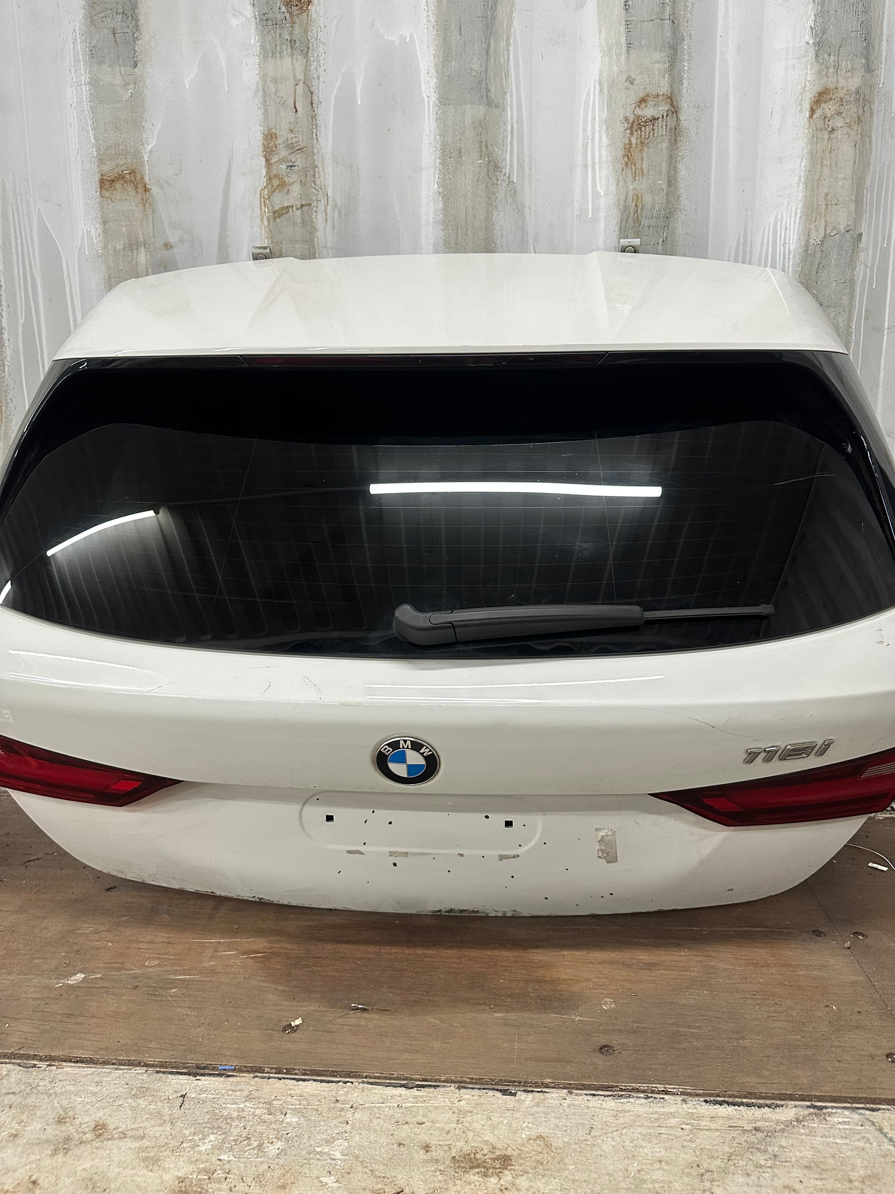 BMW 1 Series Boot Lid – 2019-2024 (WHITE)