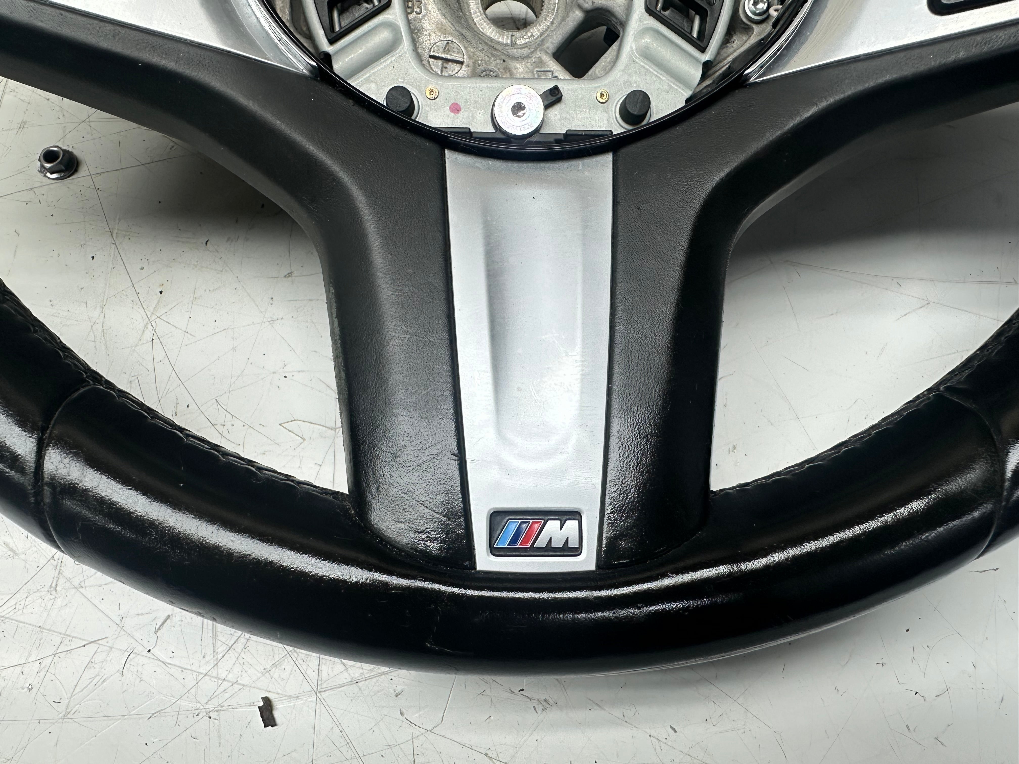 BMW G30 G31 G05 G06 G15 X6 X5 G07 2019 Steering Wheel With Gear Shift Pads (3-373-G05-1M)