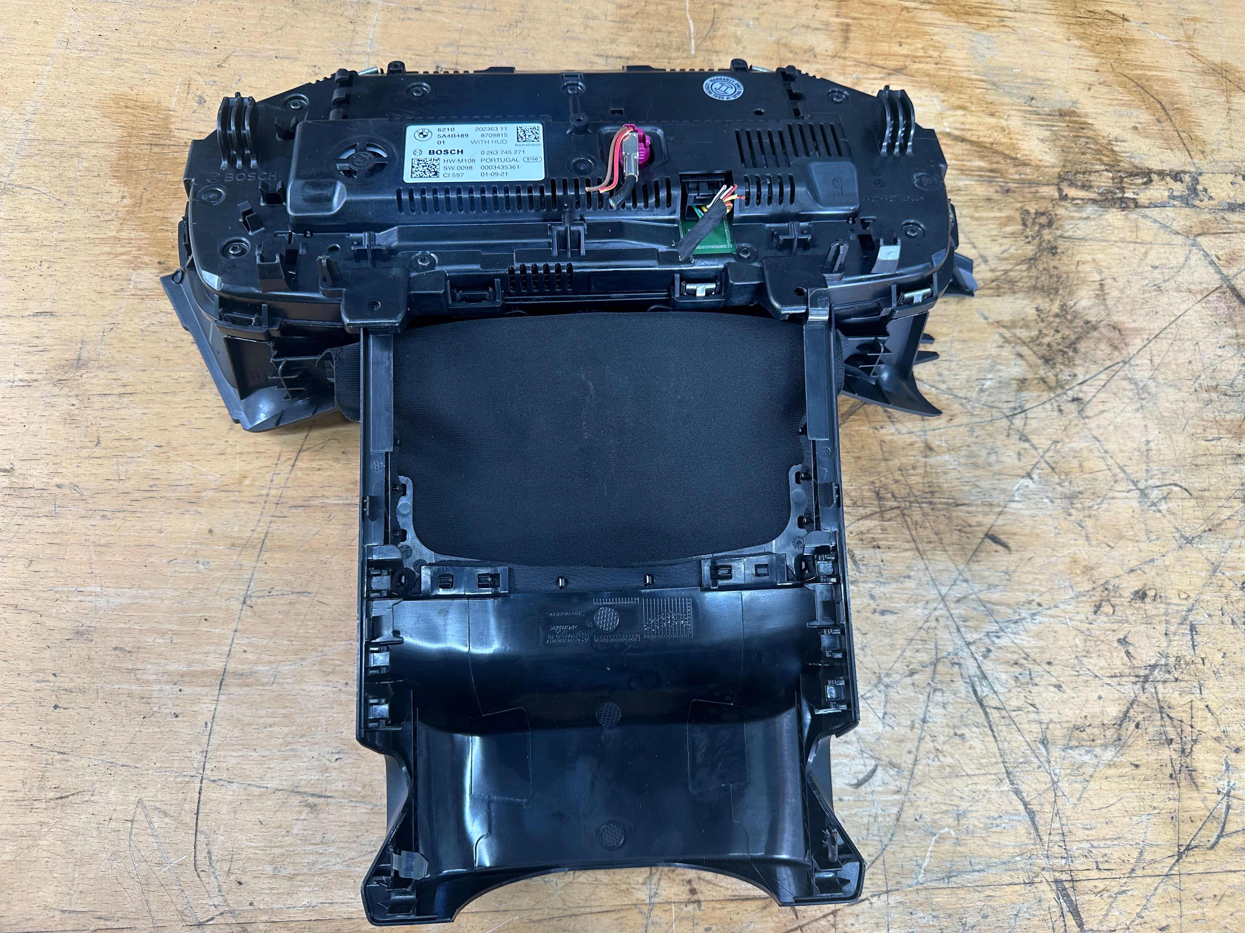 BMW G Series Instrument Cluster Speedometer with HUD (5A4B489) (8709815)