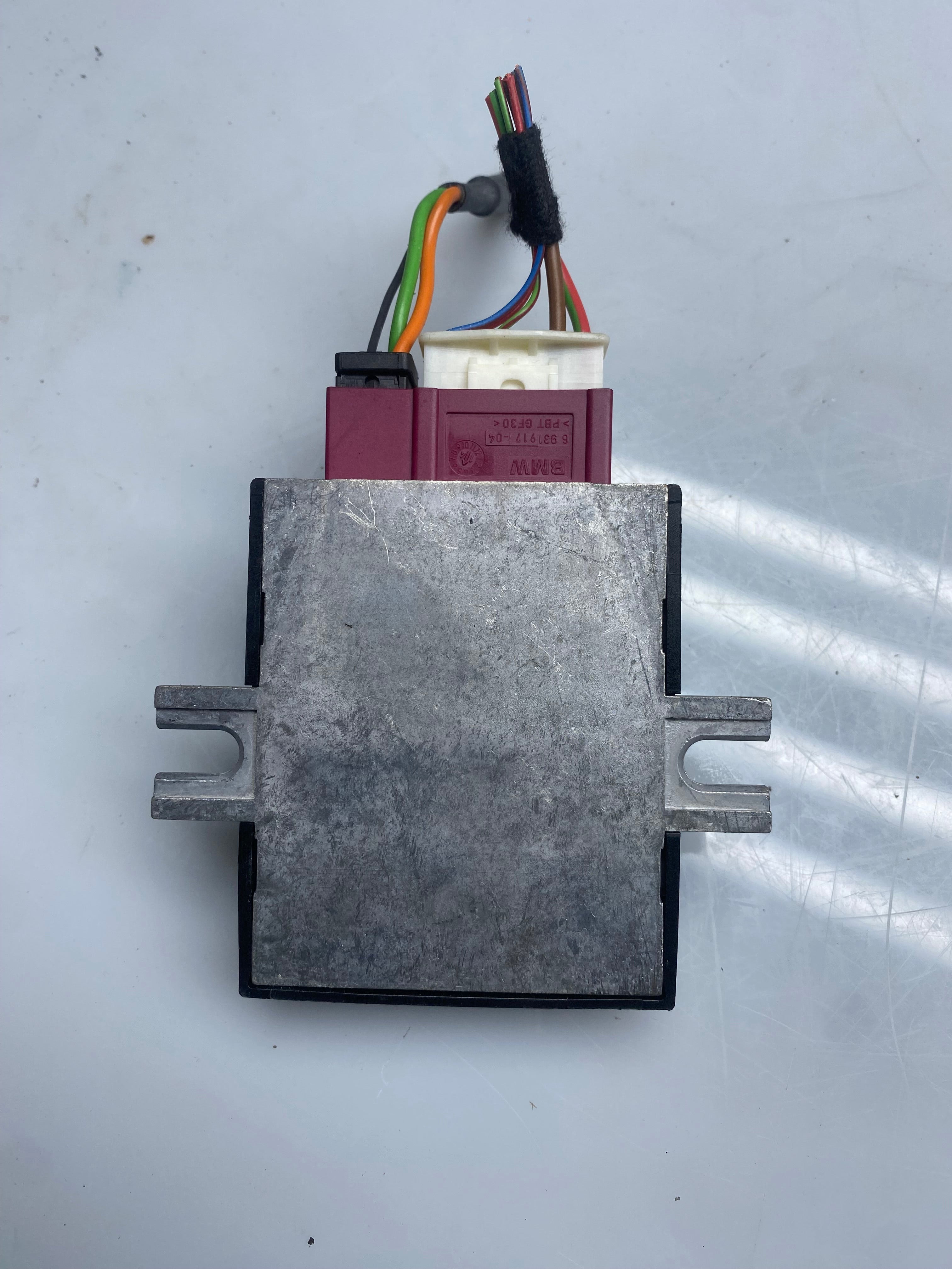 BMW 5 Series F10 Fuel Pump Control Module Unit 2011–2016 (558921-10)