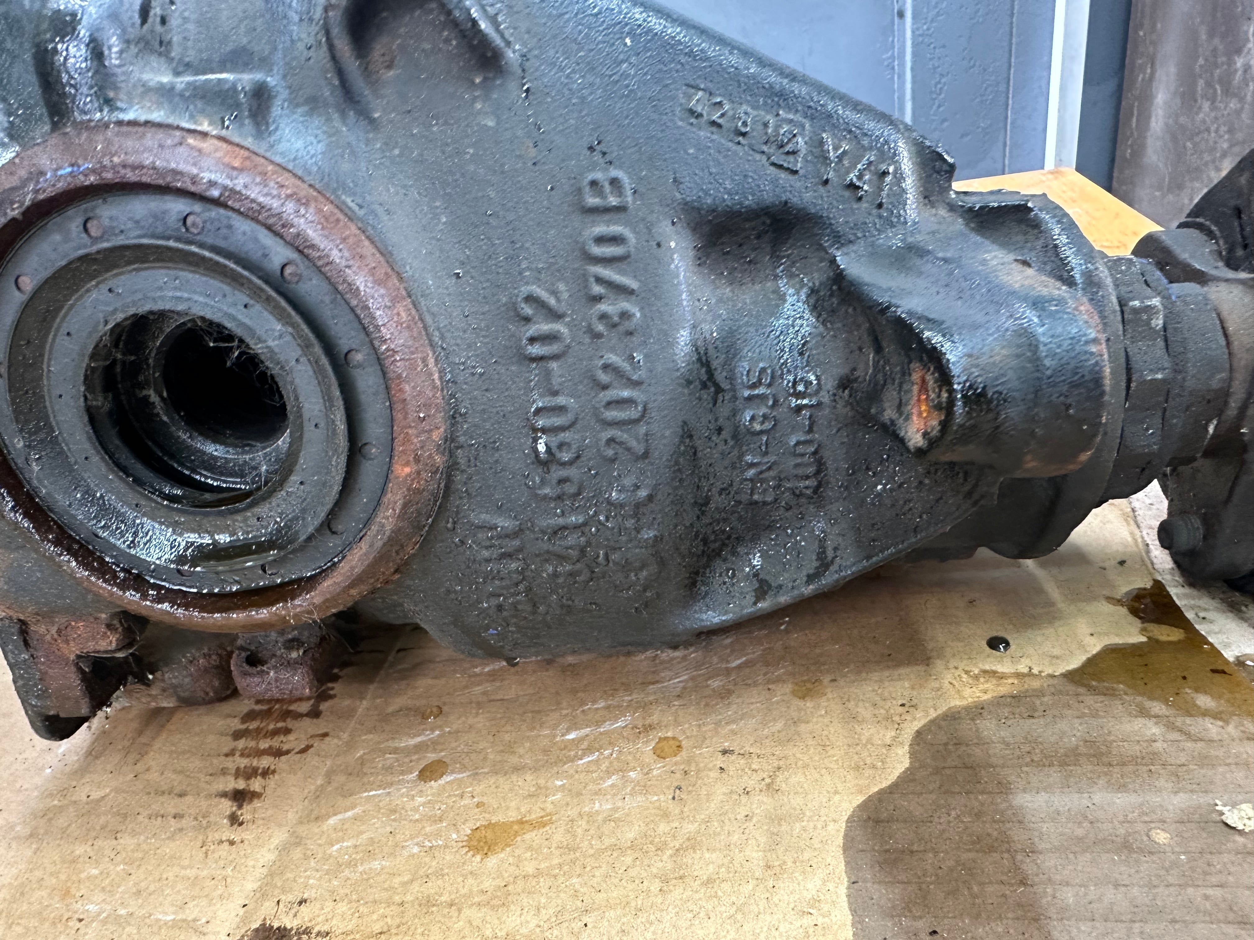 BMW 3 Series F30 F31 316D Rear Differential Diff Ratio 2:81 (7605589-02)