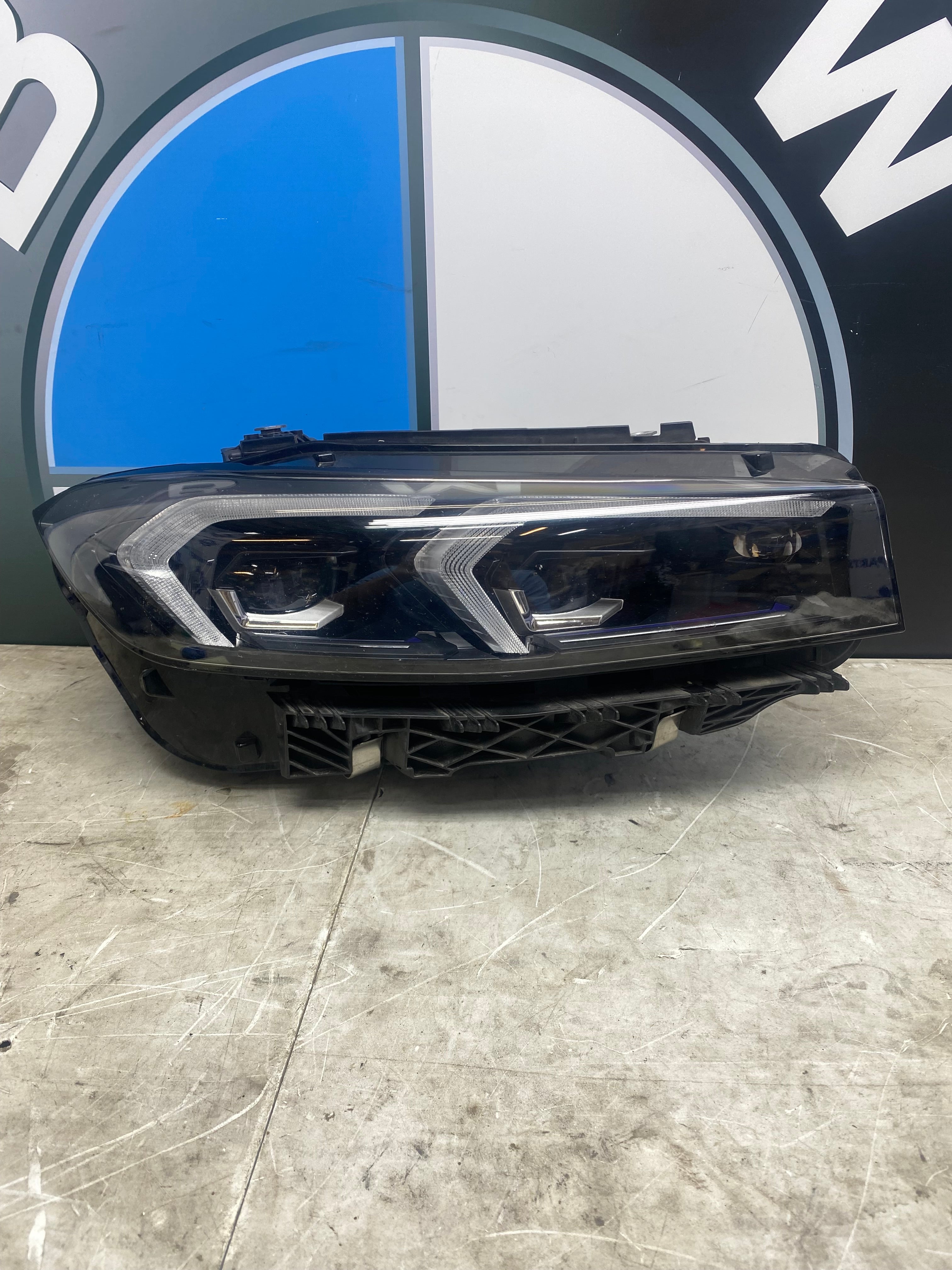 BMW 3 Series G20 / 5 Series G30 LED Headlight – 2019–2023