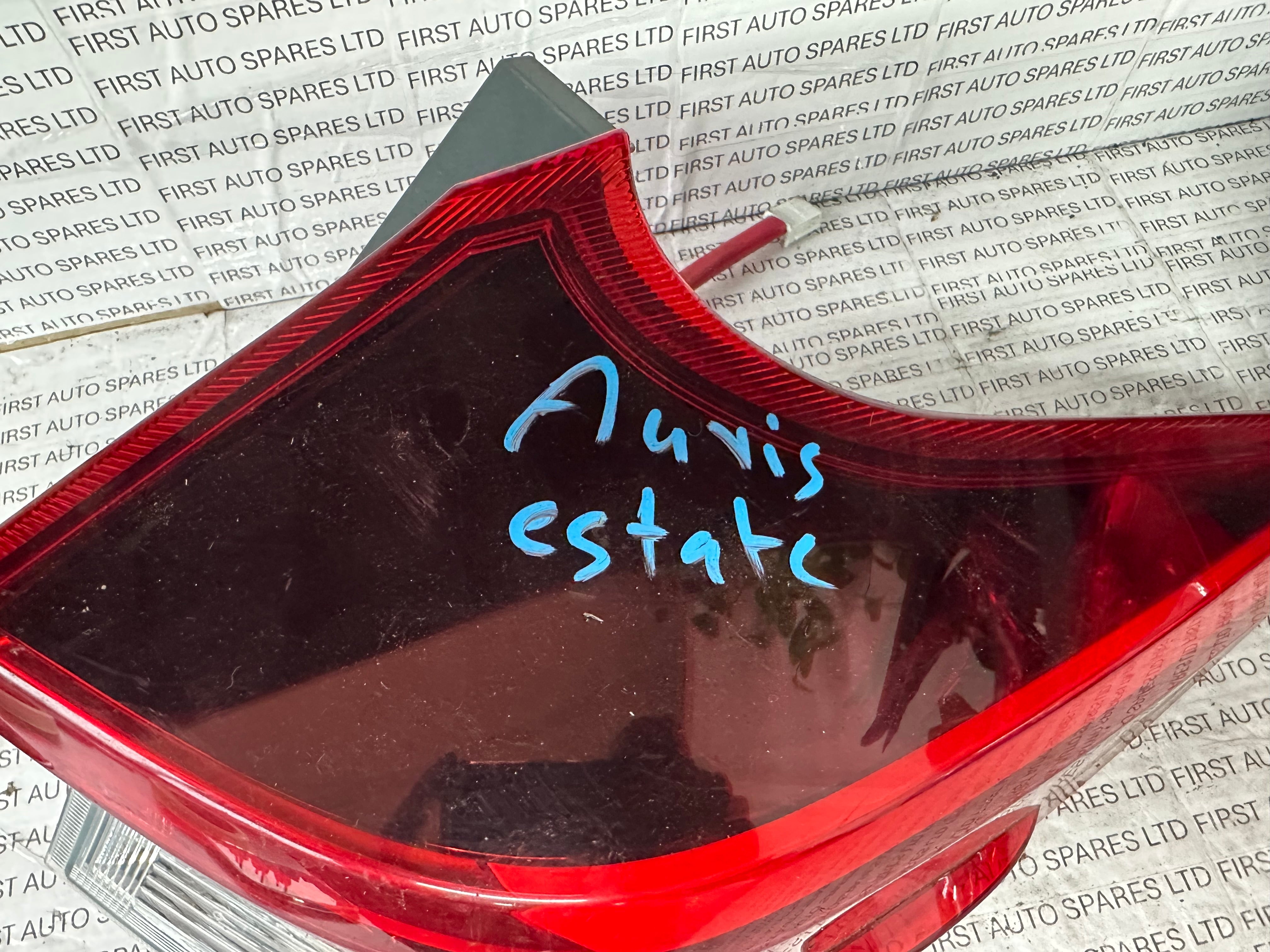 Toyota Auris Estate Right Rear Tail Light (02-353)