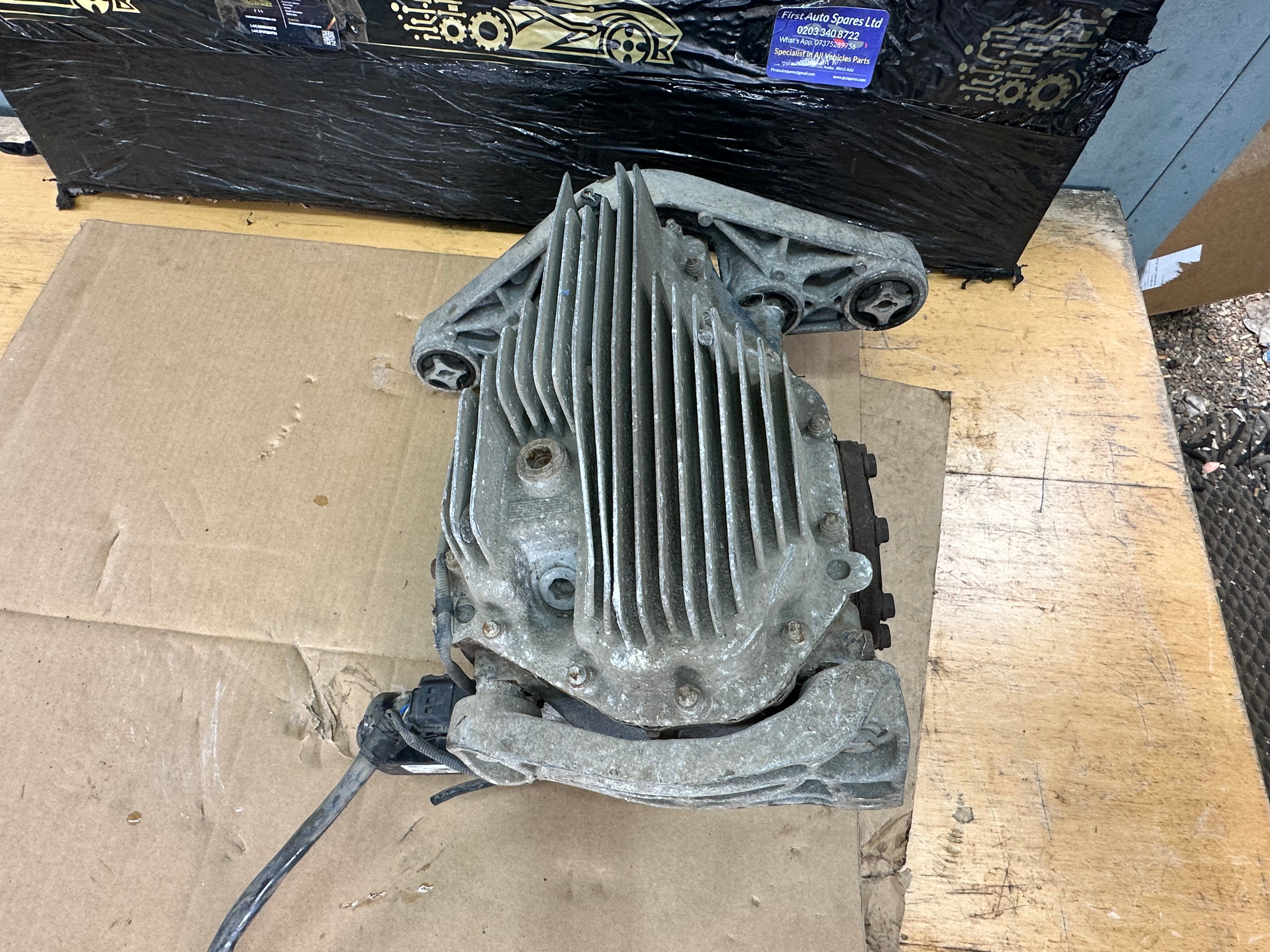 BMW M2 M3 M4 F80 F82 F83 F87 Rear Differential Diff 3.46 Ratio (2289970-04) (2289970)