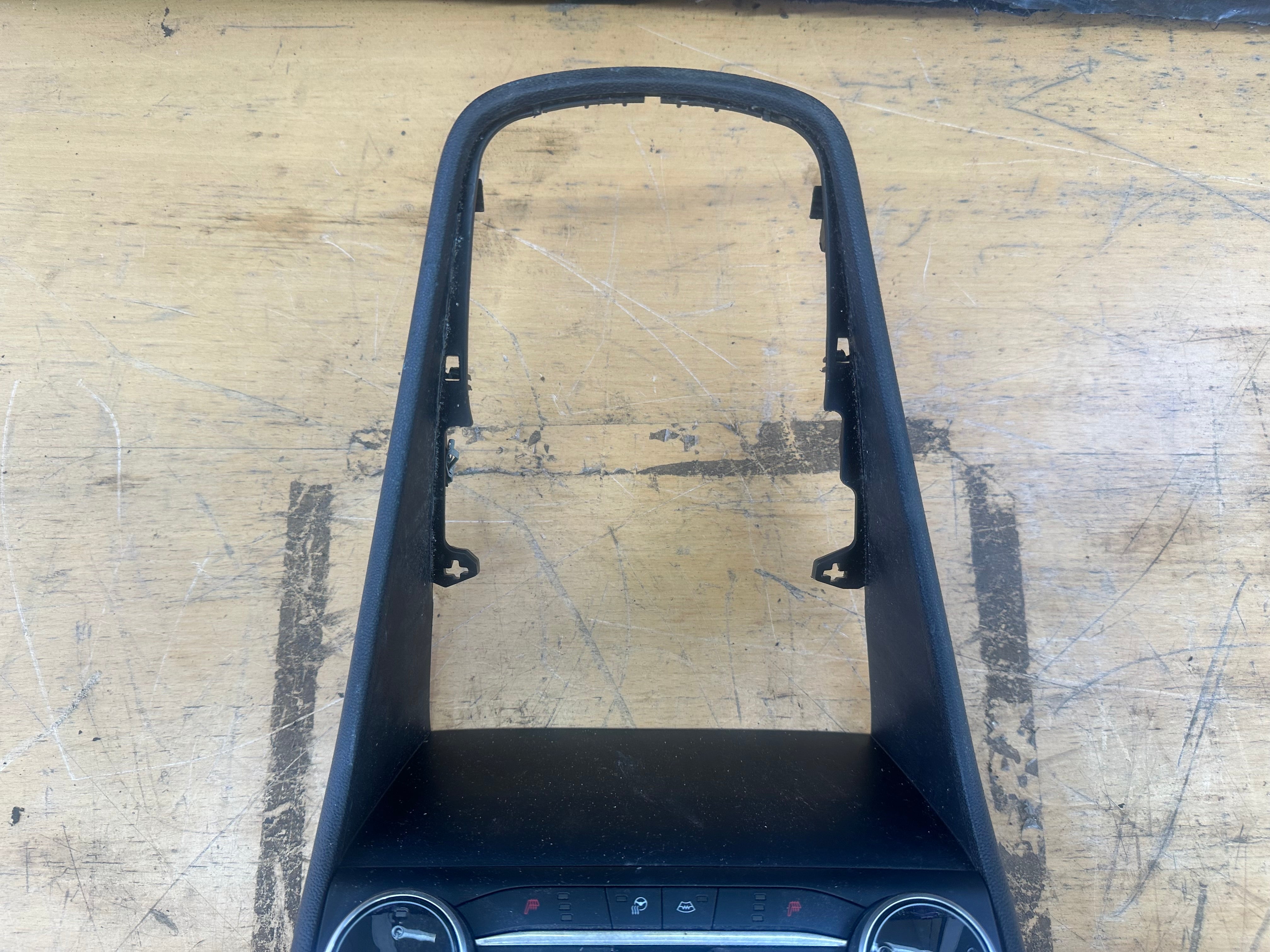 Ford Fiesta 2017-2023 Heater Control Switch Panel & Trim (M1BT-18C612-HD)