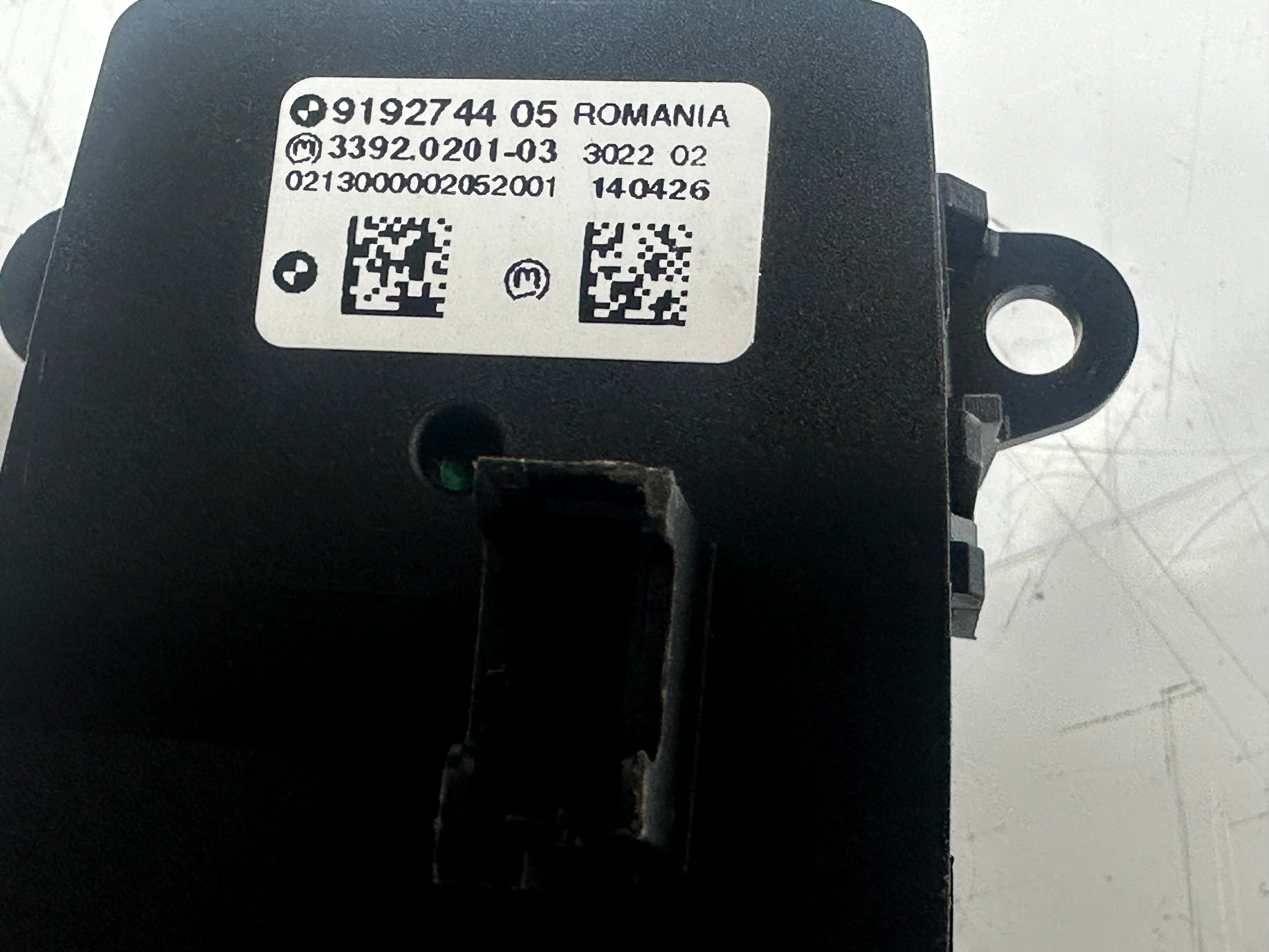 BMW 5 & 6 Series F10 F12 Headlight Switch Control Unit (9192744 05)