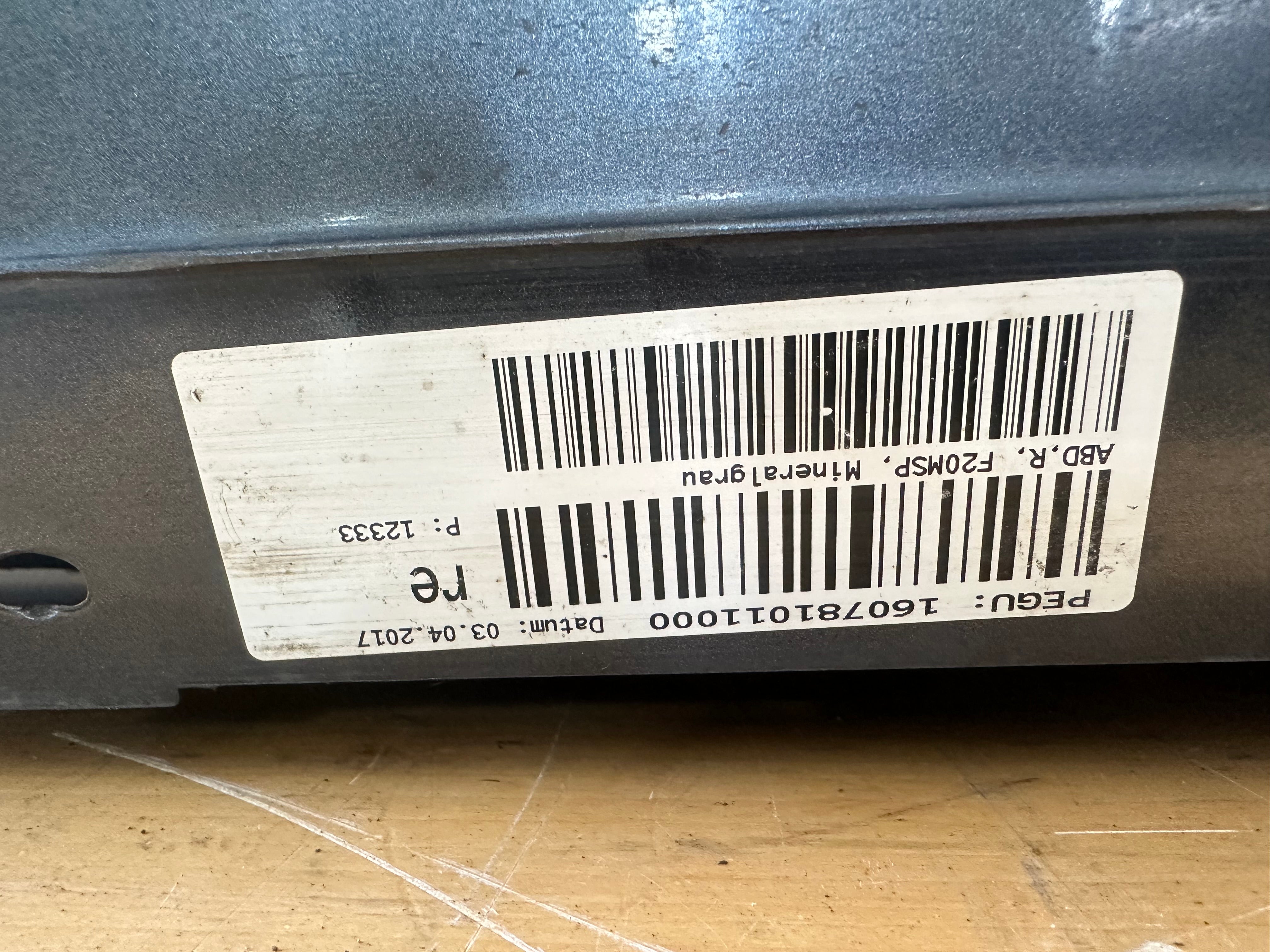 BMW 1 Series F20 M Sport Right Driver Side Squirt (Washer Jet)