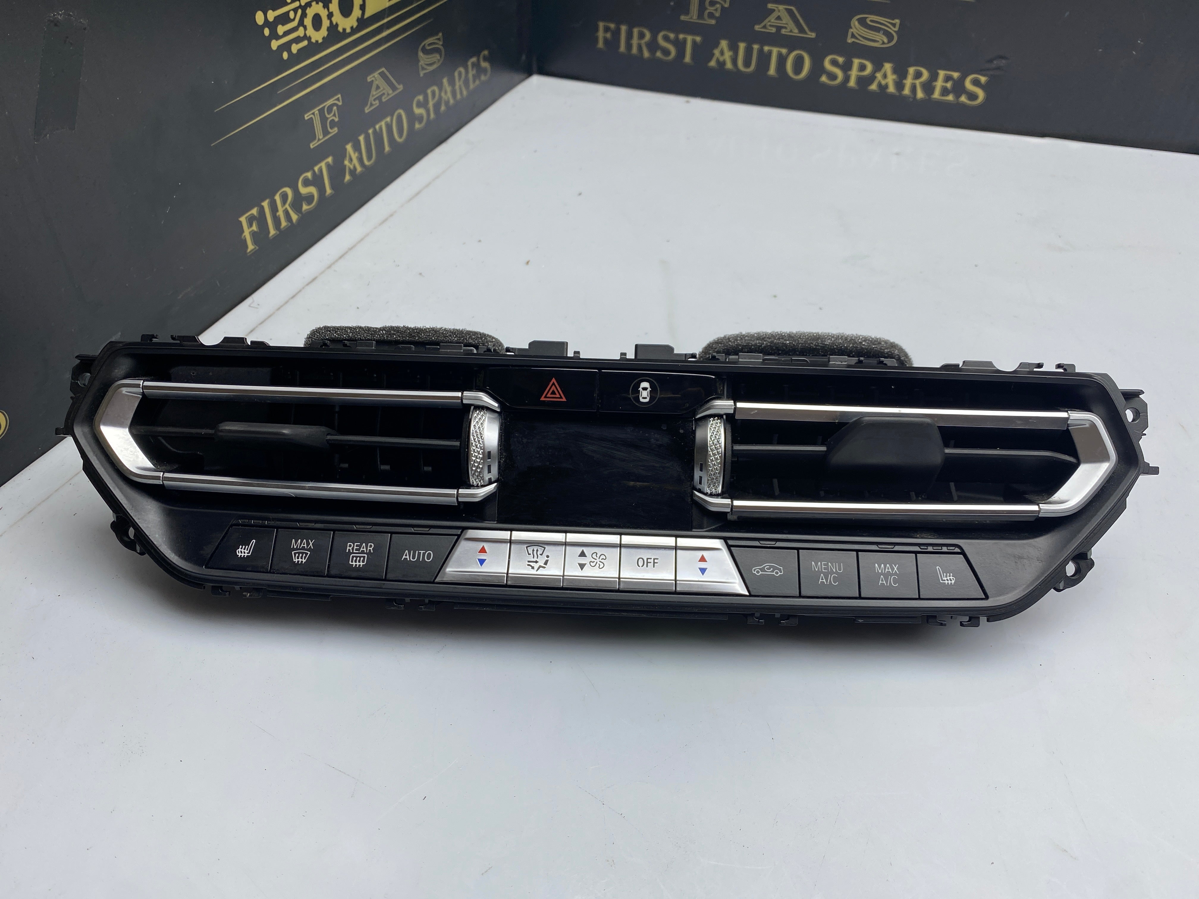 BMW 2 Series Heater Control Panel Assembly – 2023–Present (9855397)