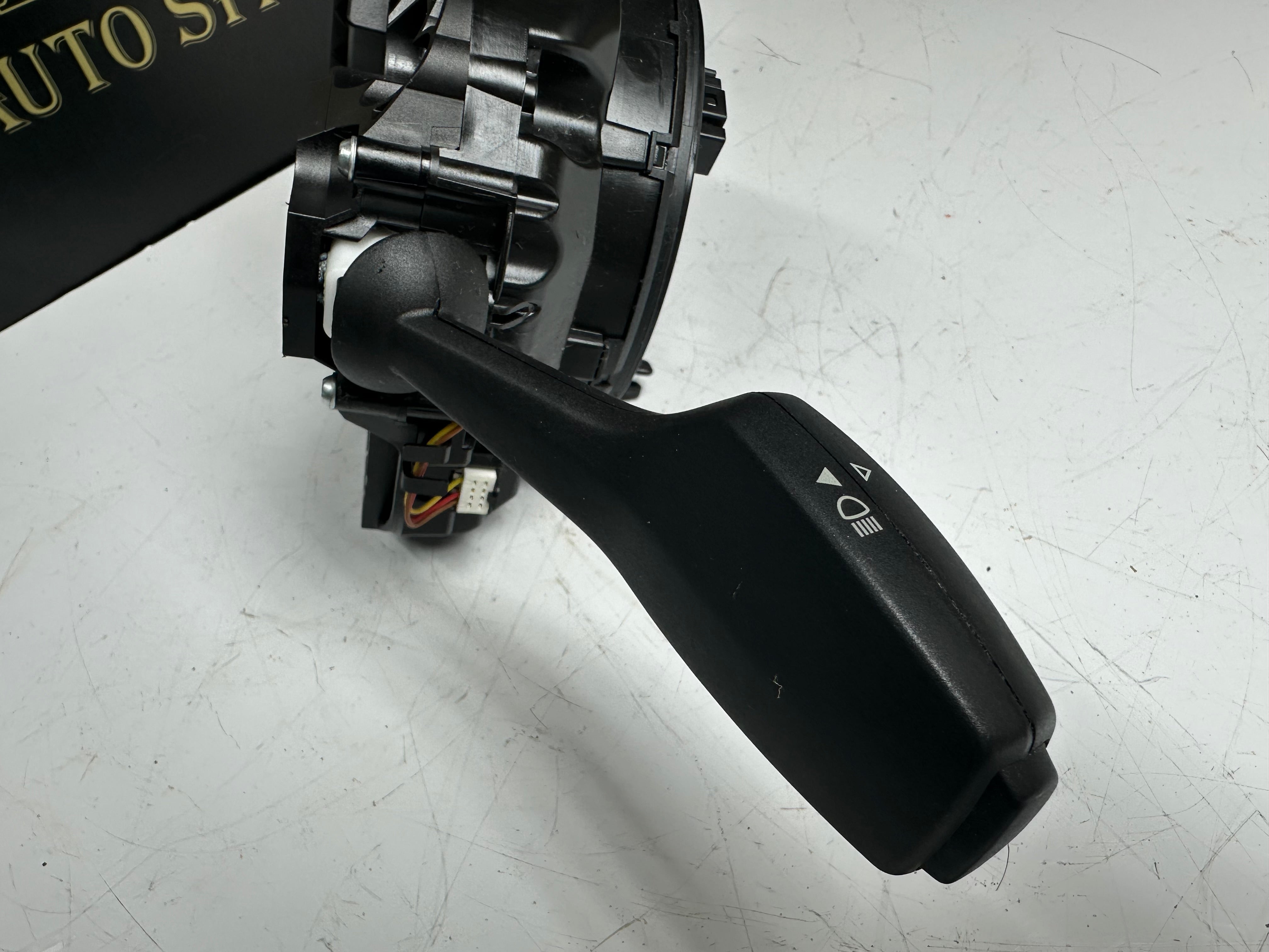 BMW F10 F12 Switch Cluster Steering Column Wiper Stalk (6131 9297778)