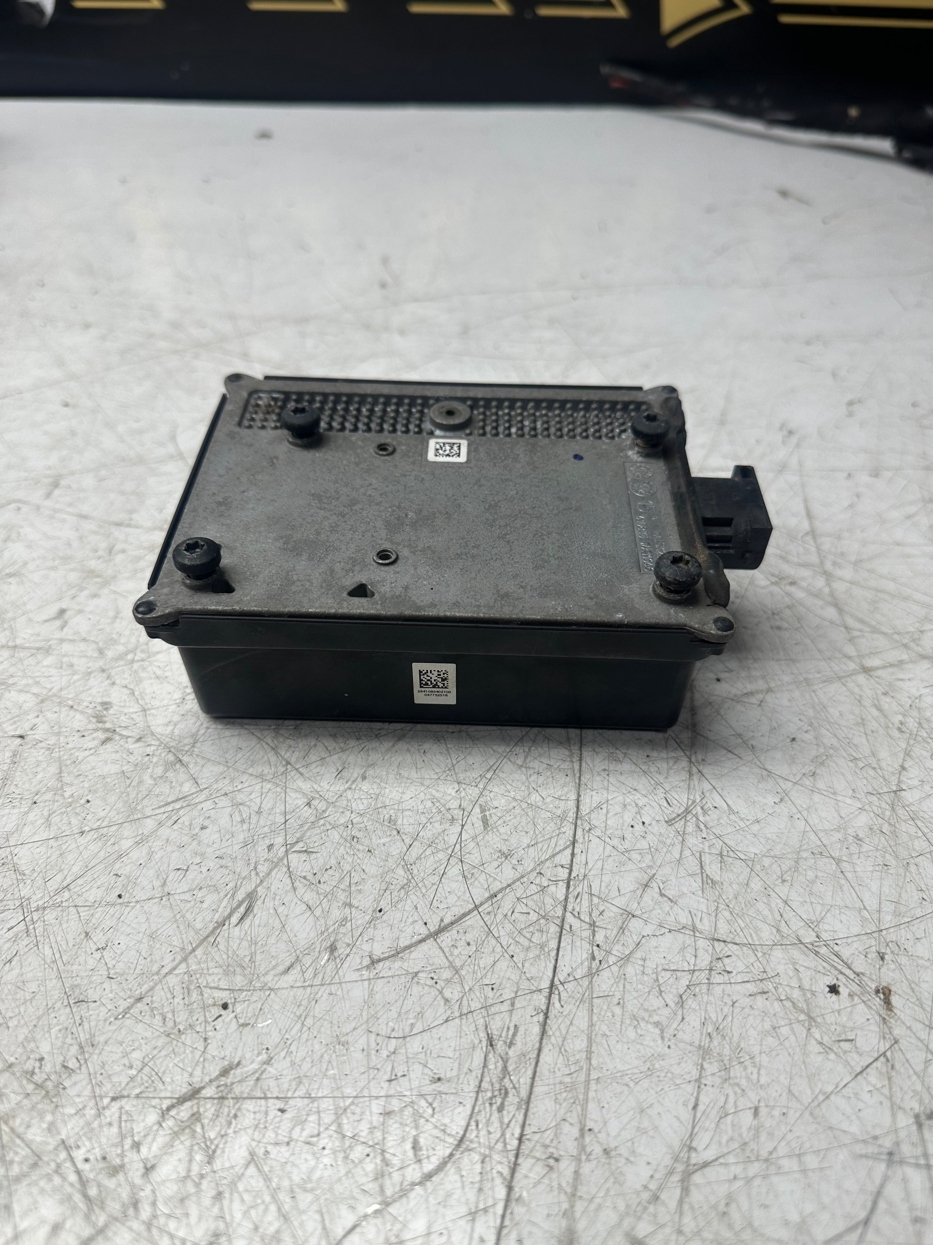 BMW X5 F15 / X6 F16 ACC Radar Sensor FRR-01 6868707 – 2014–2018