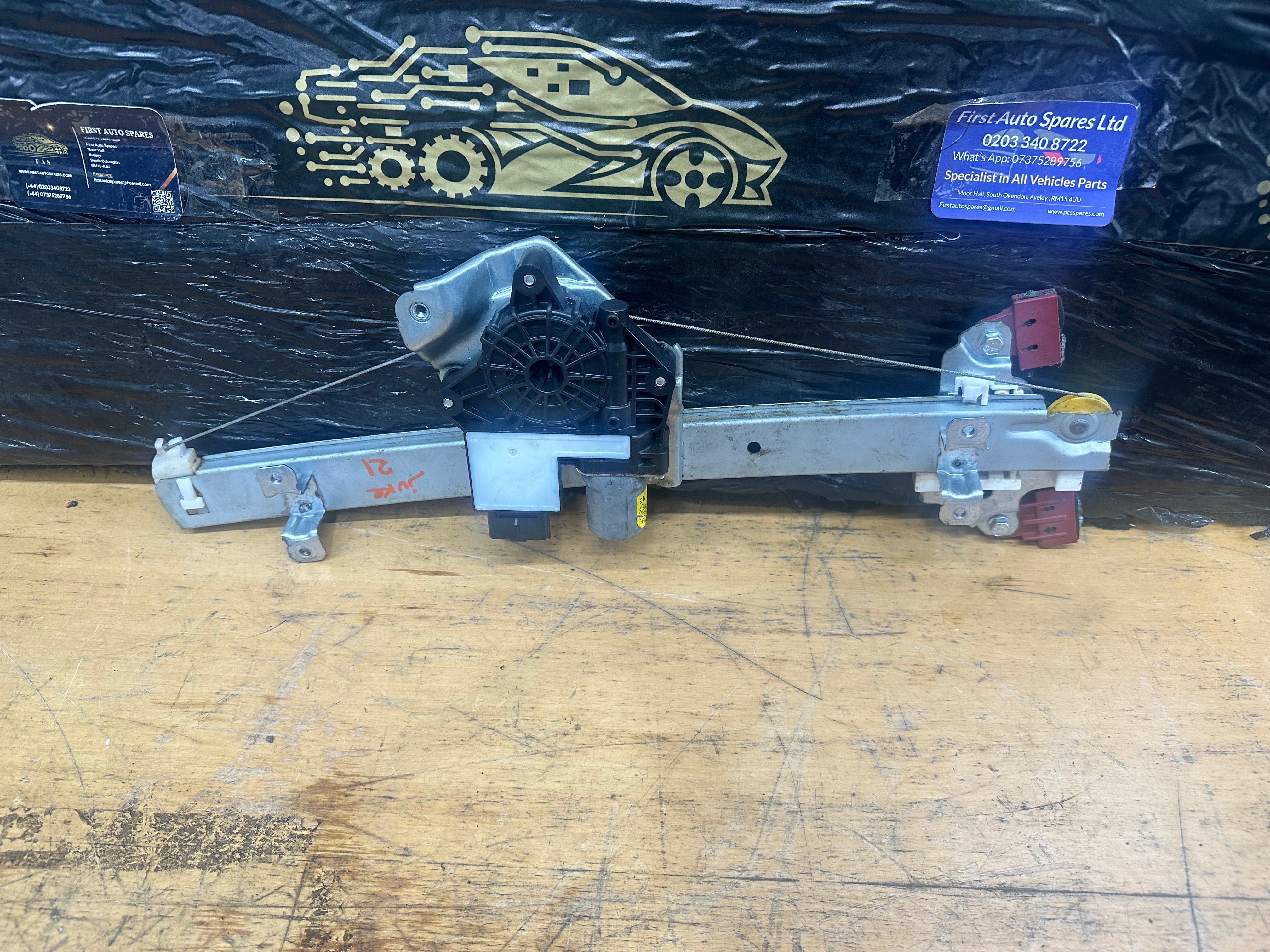 Nissan Juke 2019–On Window Regulator Front Right O/S/F (WR19-071) (80750 6PA1A)