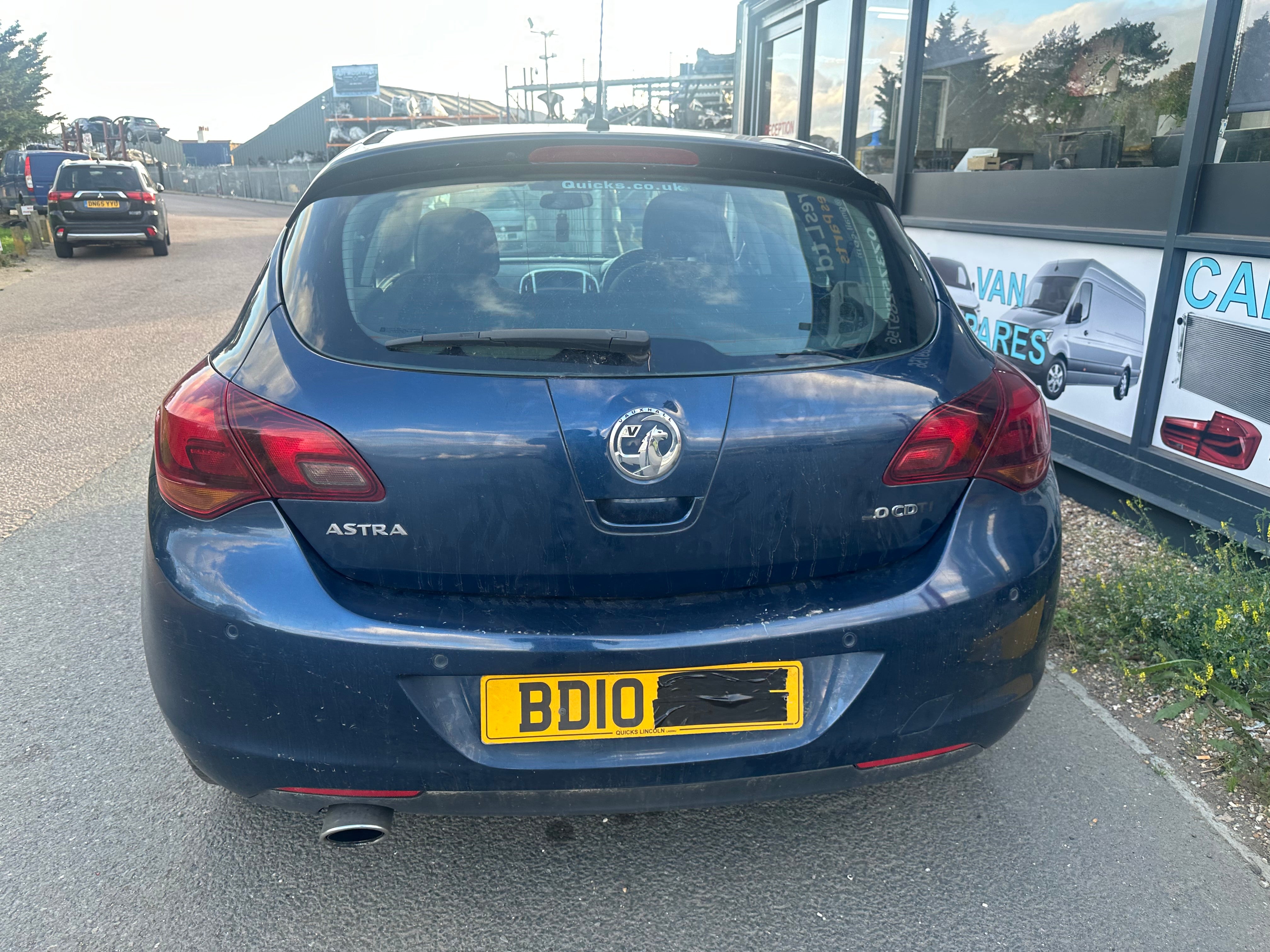 Vauxhall Astra SRi CDTi 2010 For Parts or Full Vehicle Sale (Price For A Wheel Nut Only)