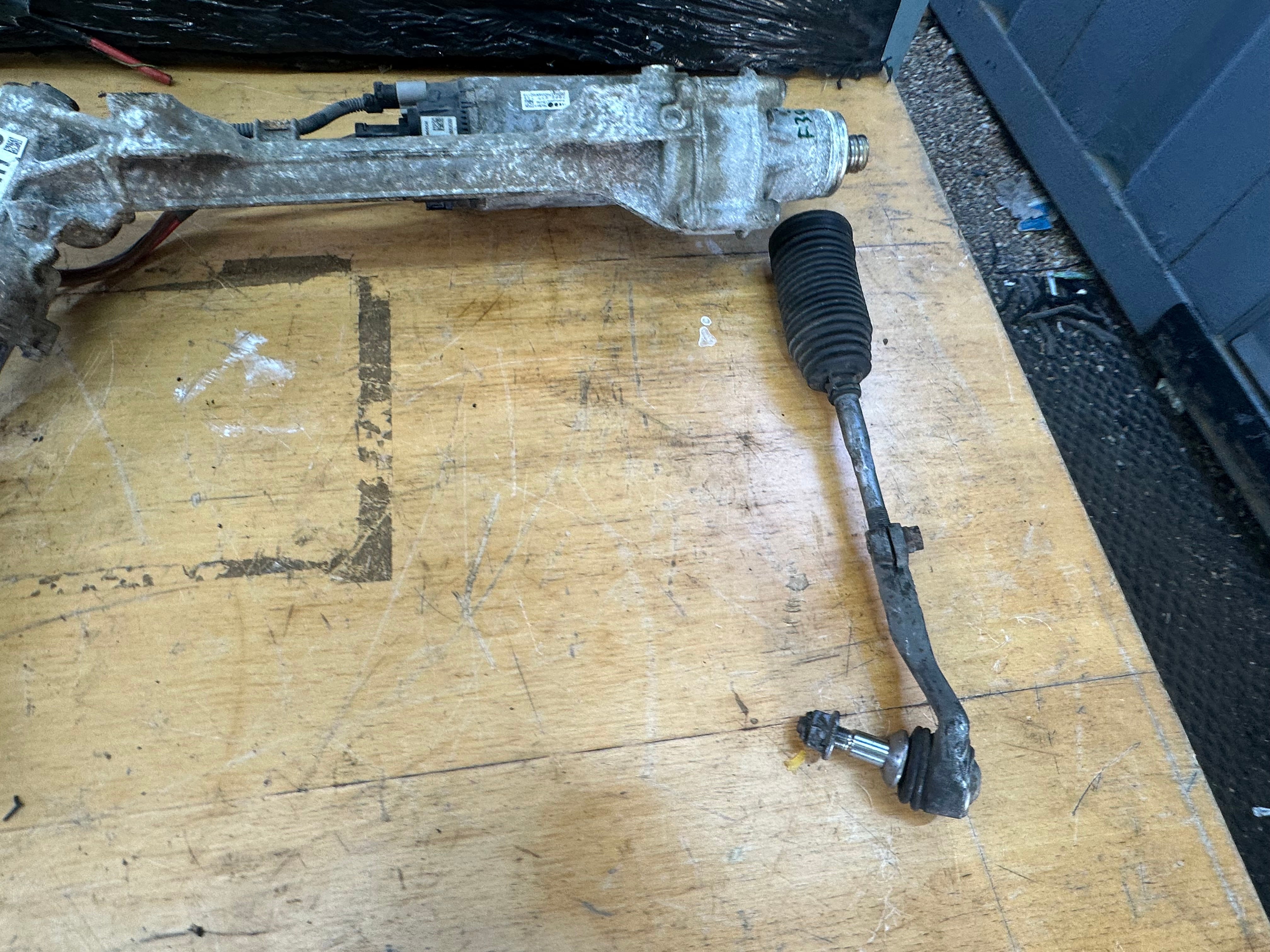 BMW 3 Series F30 2017 Steering Rack RT Electric (6884409.01)