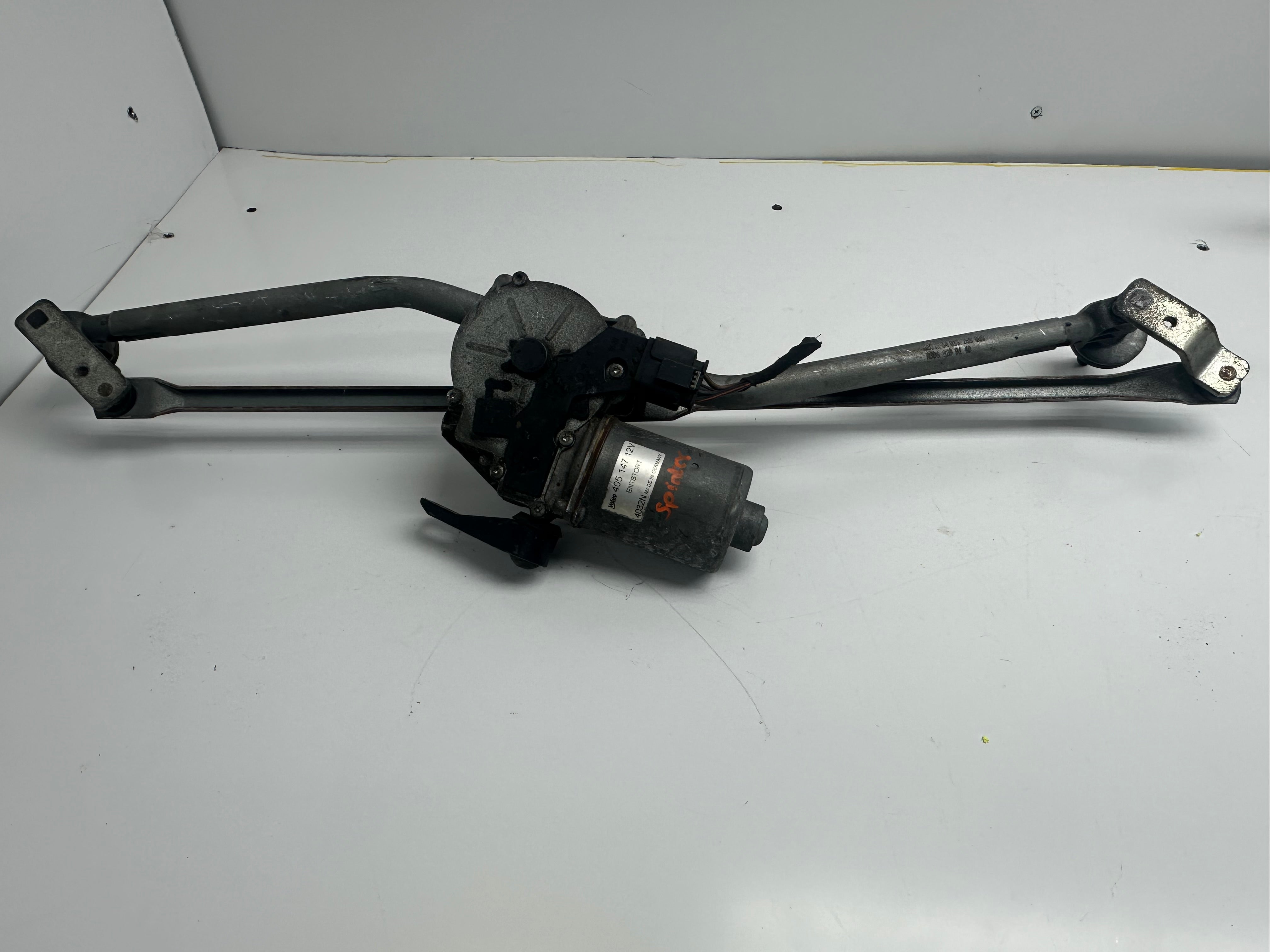 Mercedes Sprinter Wiper Motor and Linkage 405.147 12V