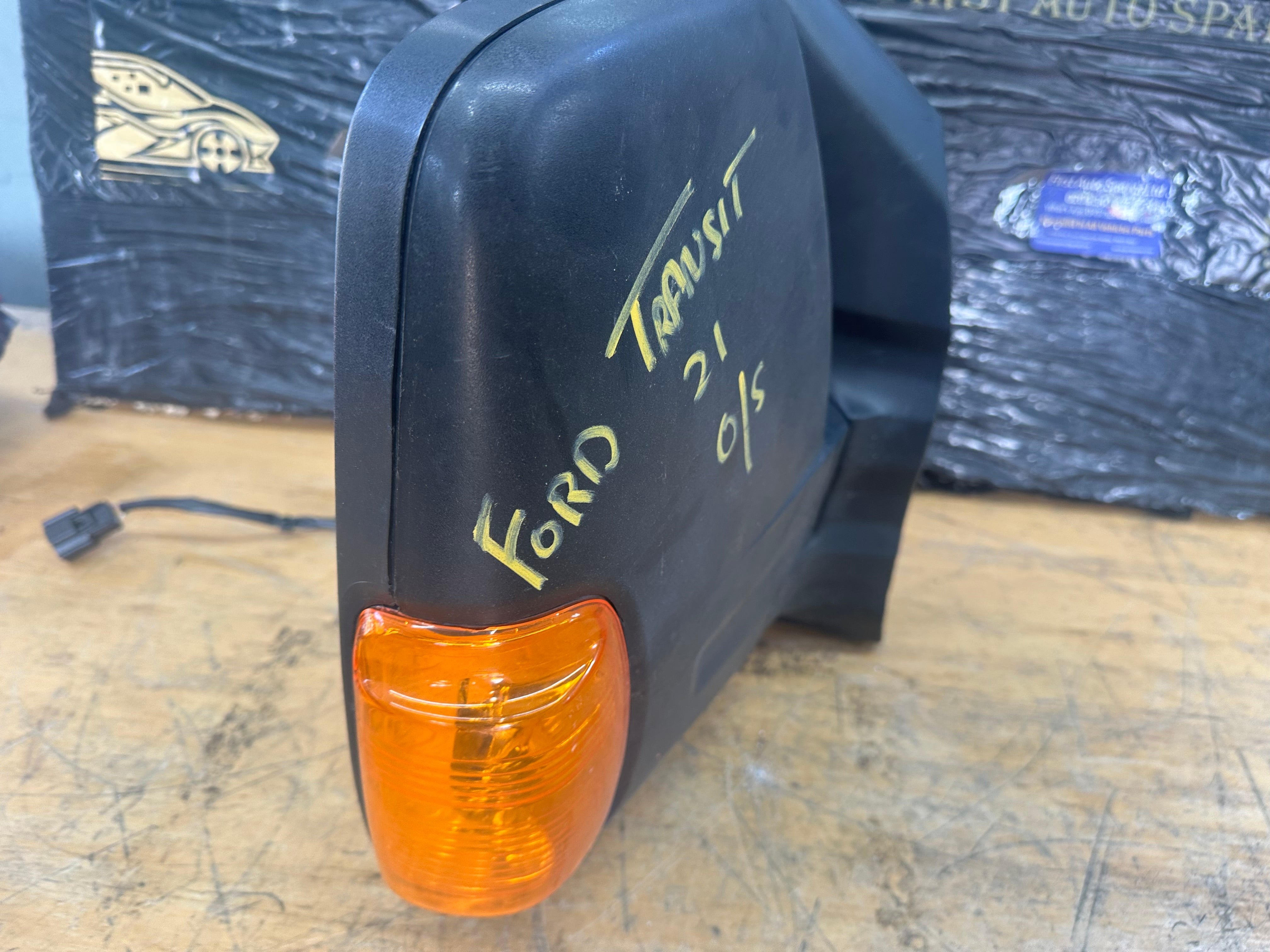 Ford Transit 2021 Mk8 Manual Driver Right Side Wing Mirror (BK31-17682)