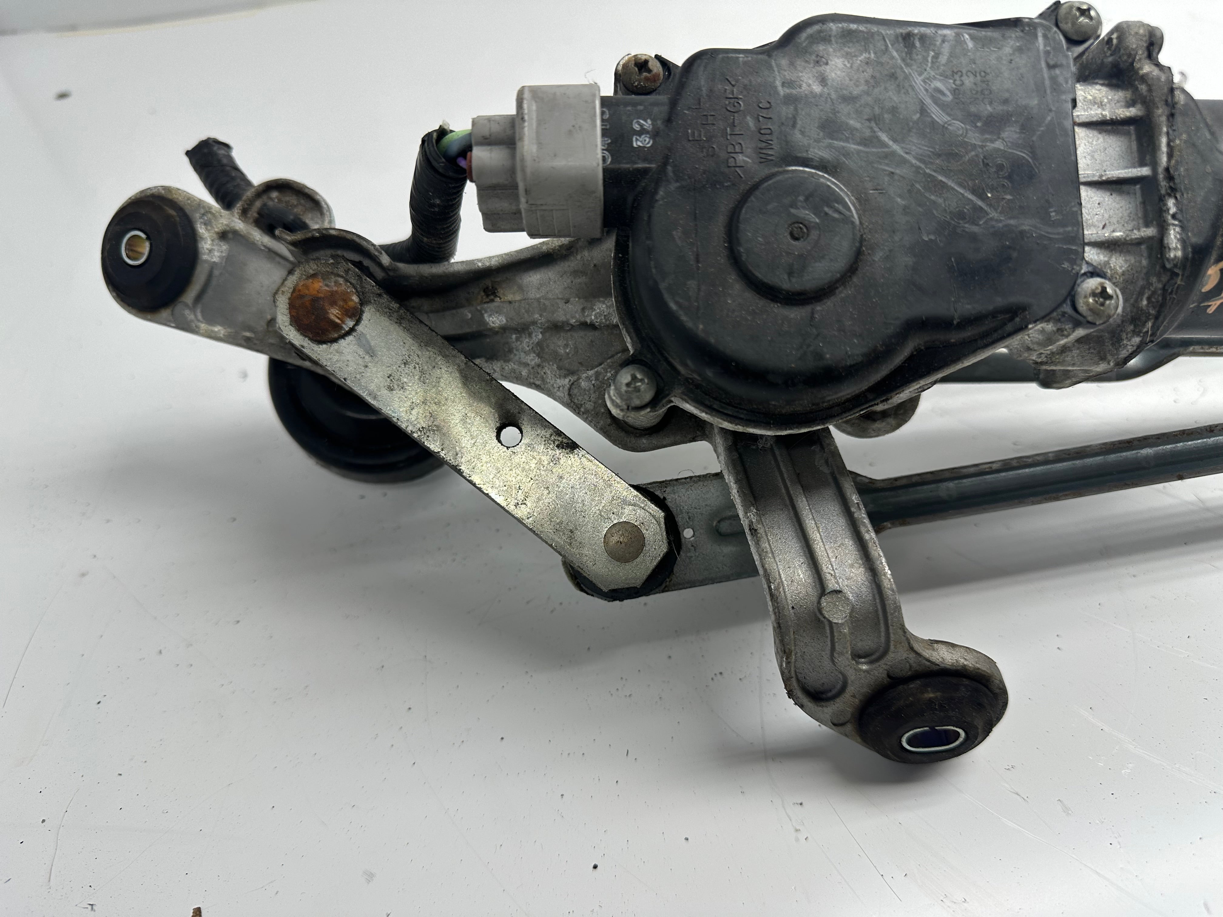 Nissan Note 2016 Front Wiper Motor & Linkage