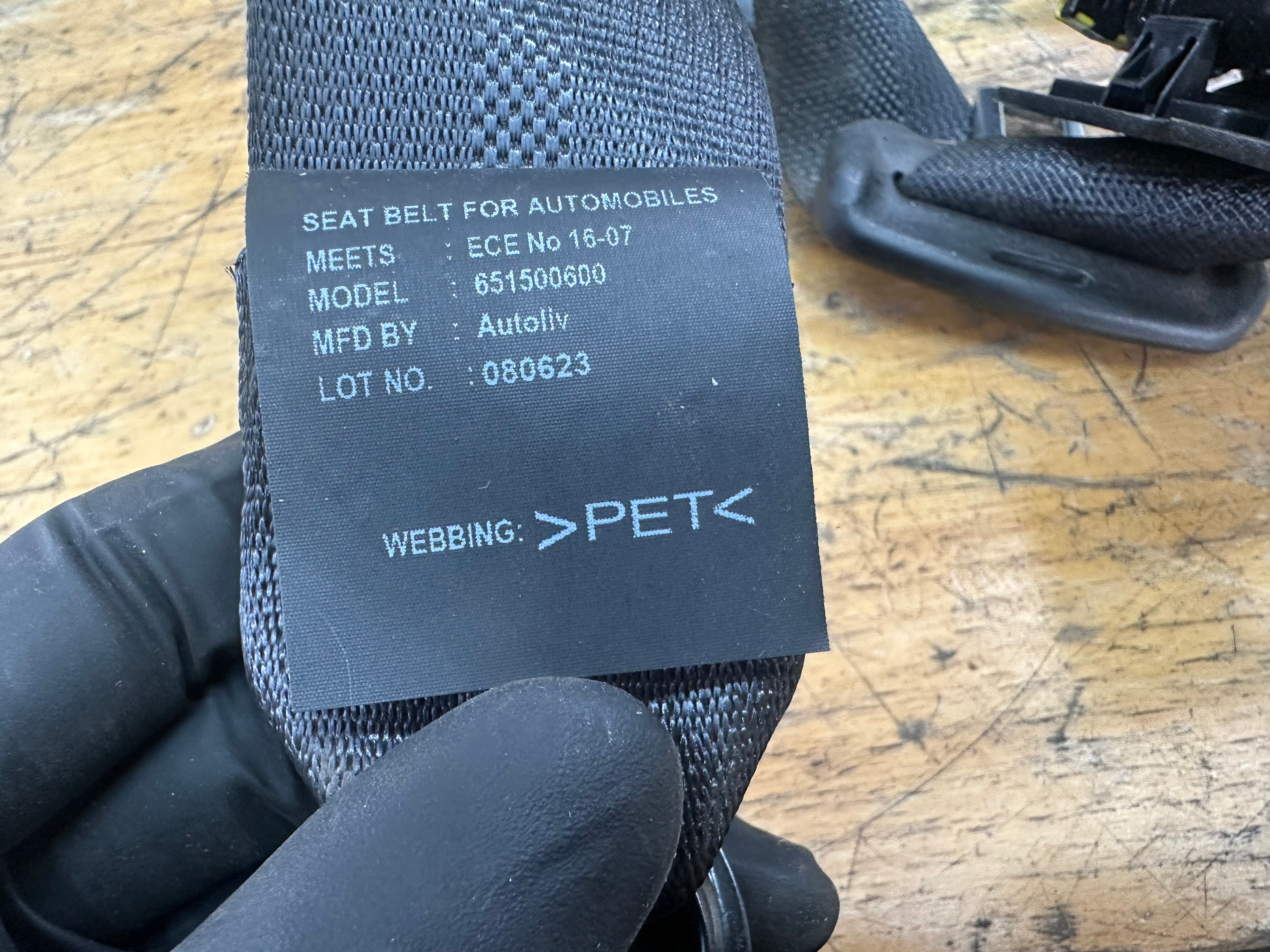 Jaguar XE 2015 Left and Right Rear Seat Belt (0589-P1-000277)