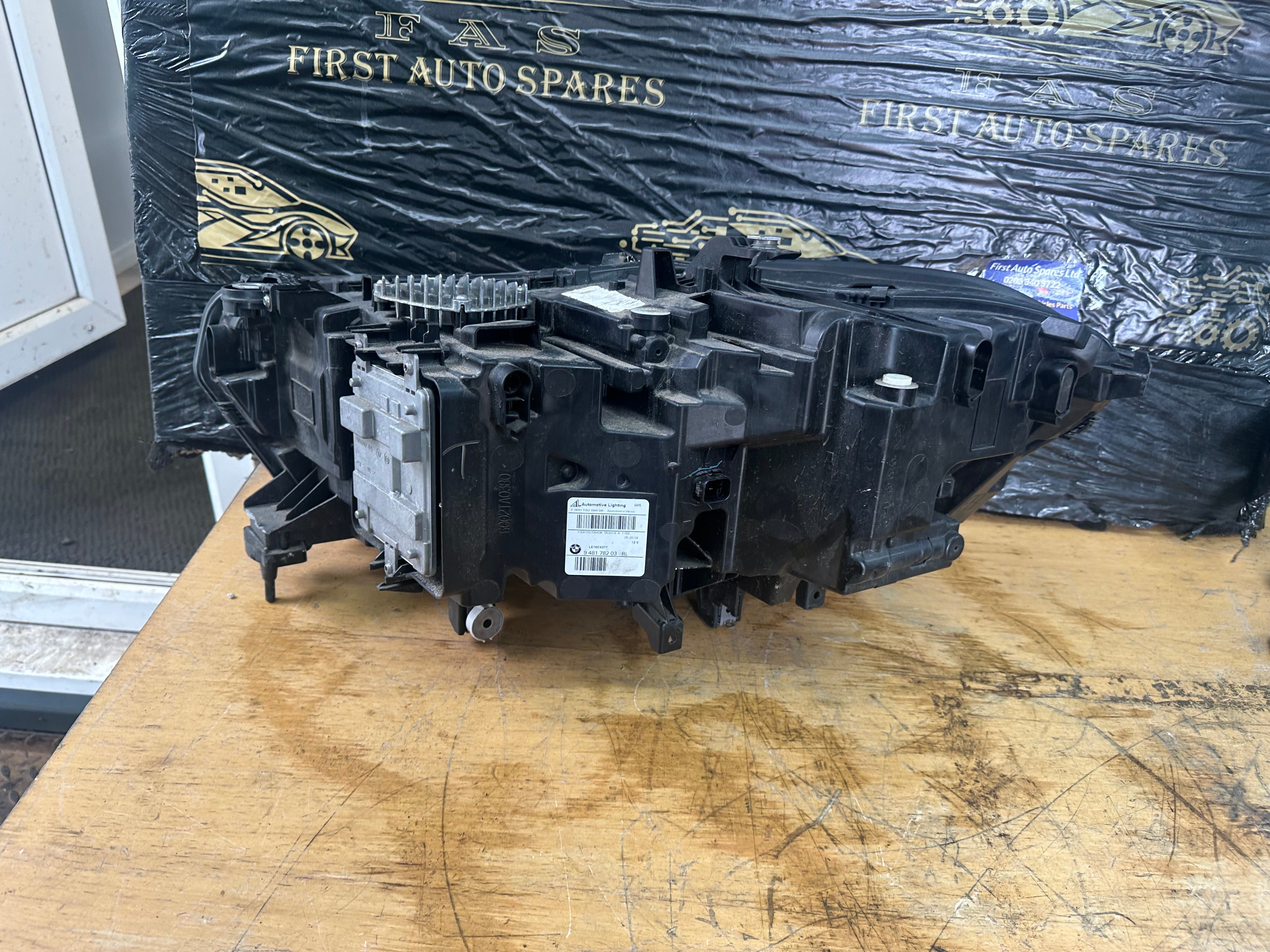 BMW X5 X6 G05 G06 Complete LED Driver’s Right Headlight (9481782 03) (9481782)