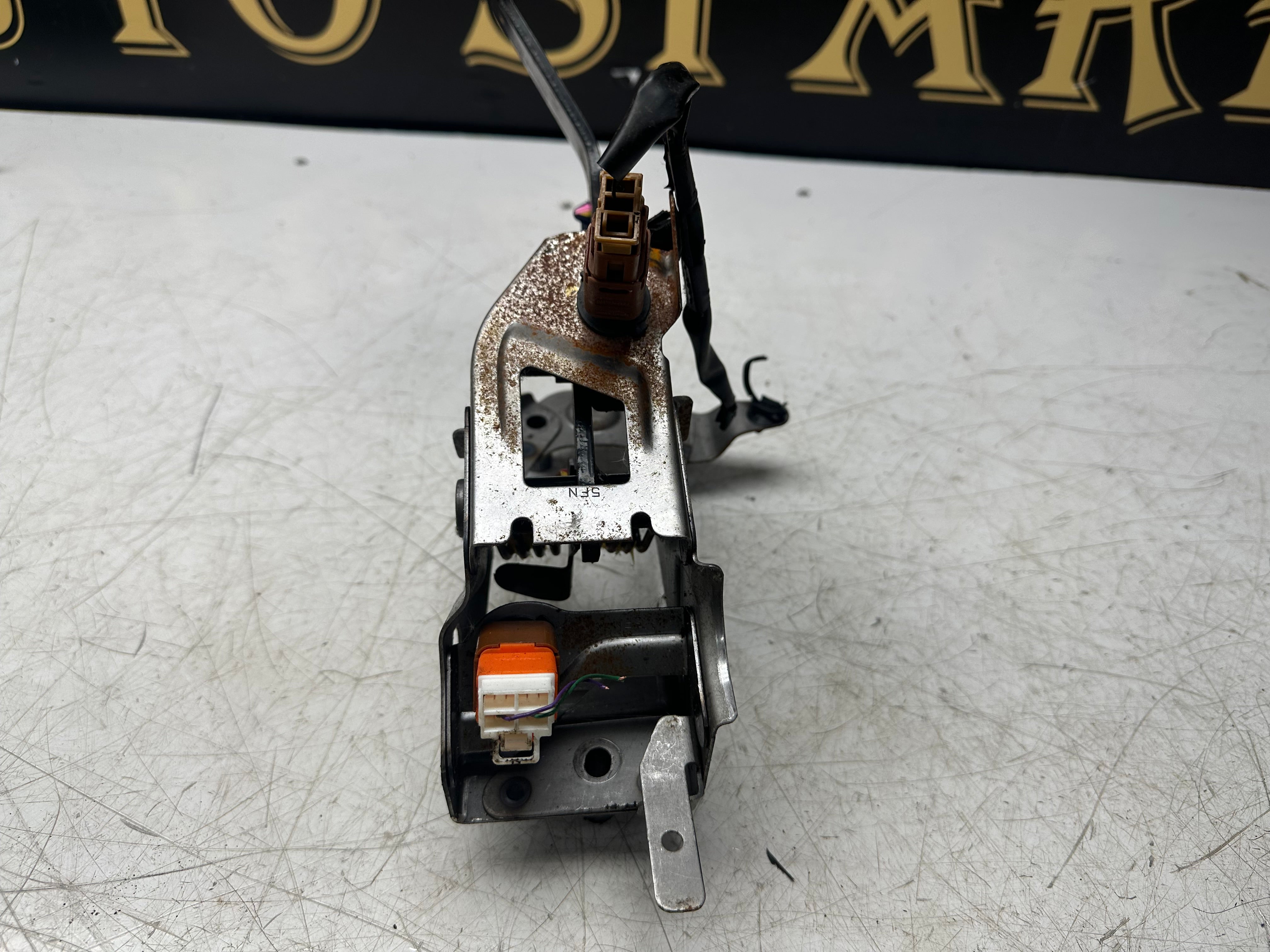 Nissan Micra 2016–2023 Clutch Pedal Assembly Mechanism