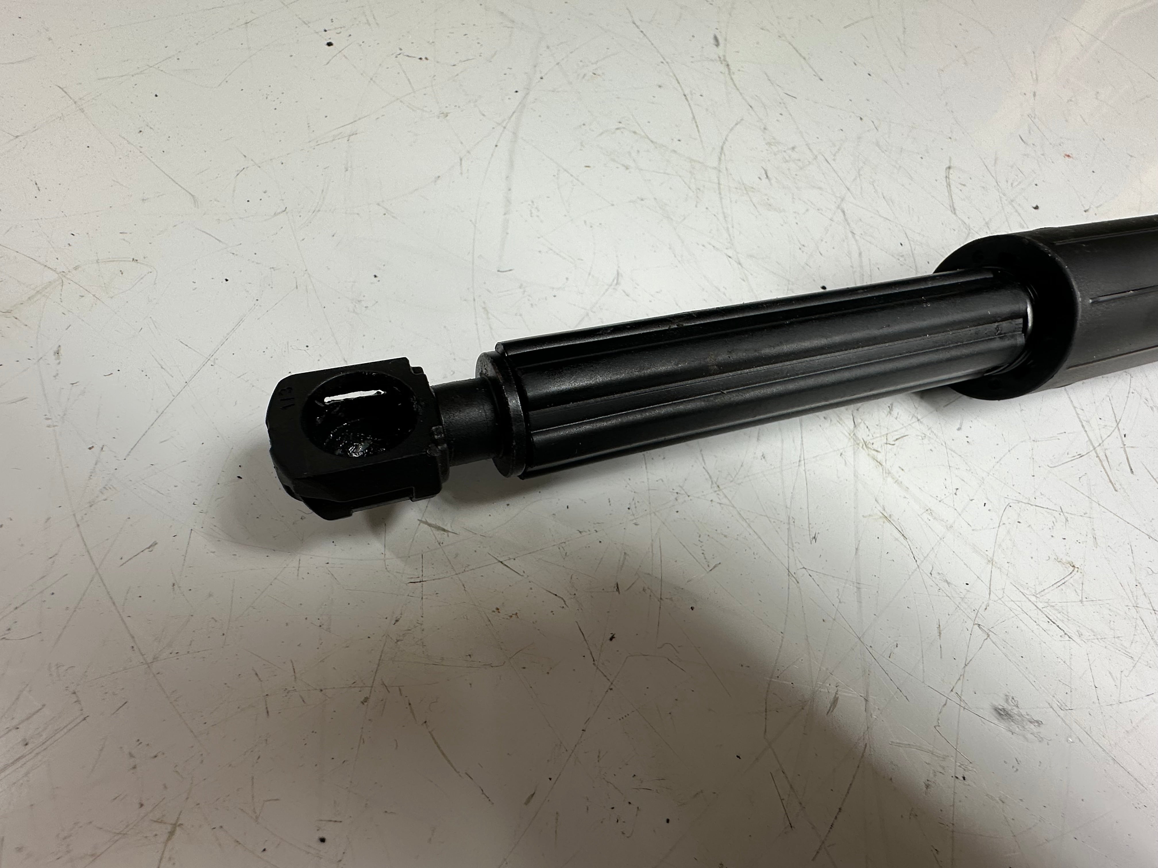 BMW 3 Series G20 G21 G28 R/L Tailgate Gas Strut (7453413-10) (C86009-106)