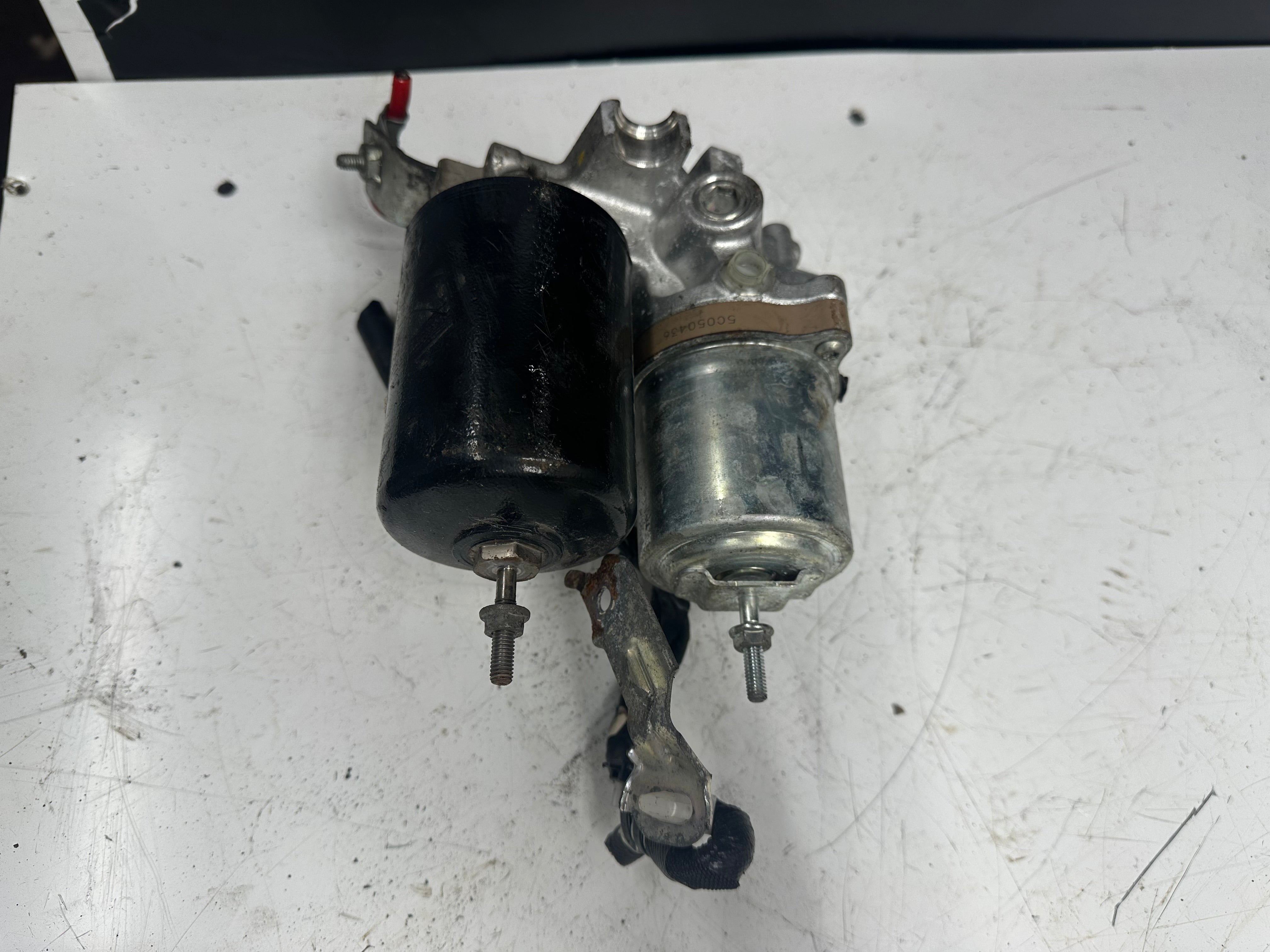 Toyota Auris Hybrid Brake Booster (47070-12010)(47070-12010 3 5 03 05 R060)