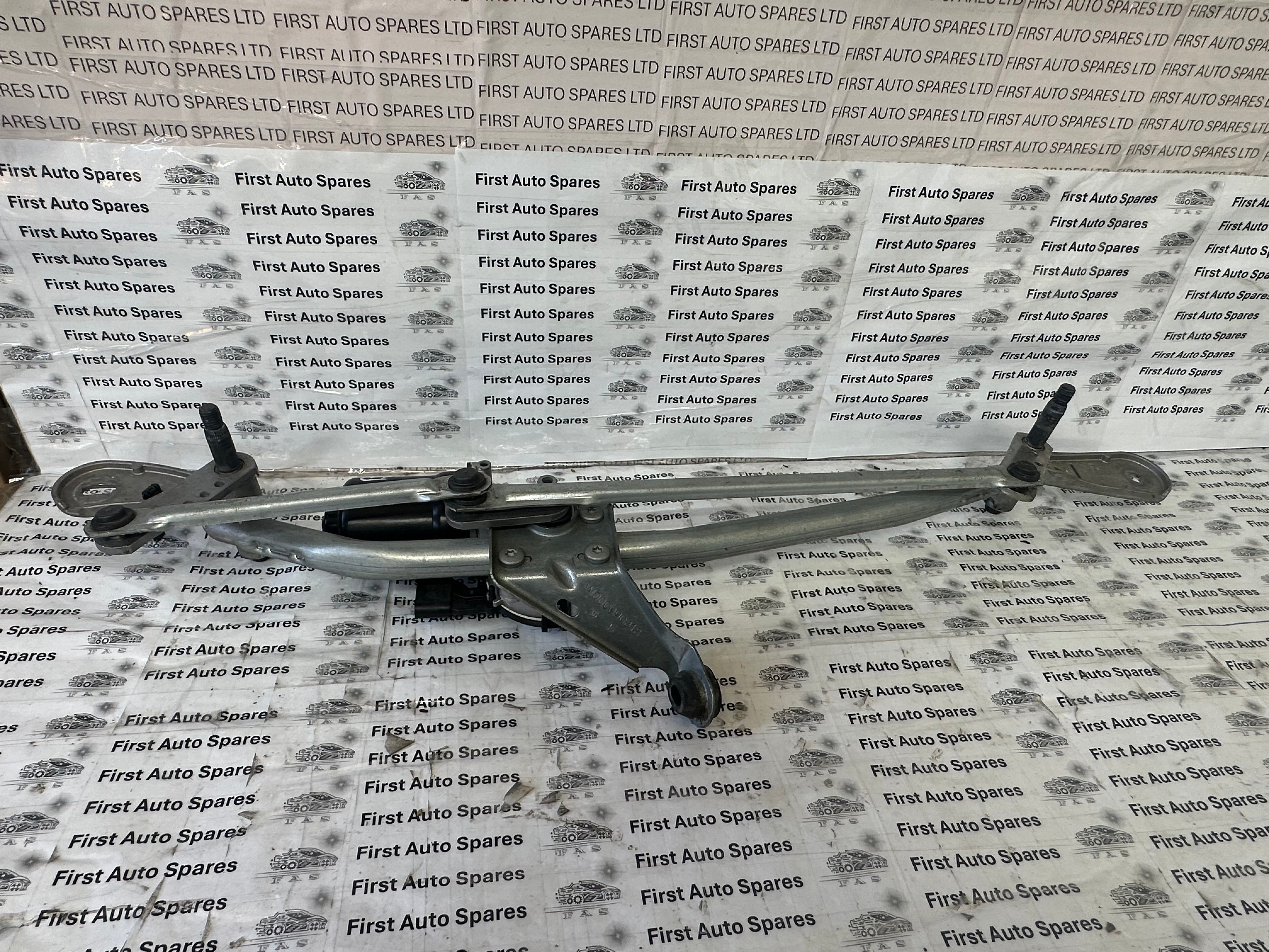 BMW 3 Series G20 Front Wiper Motor (W000090851)