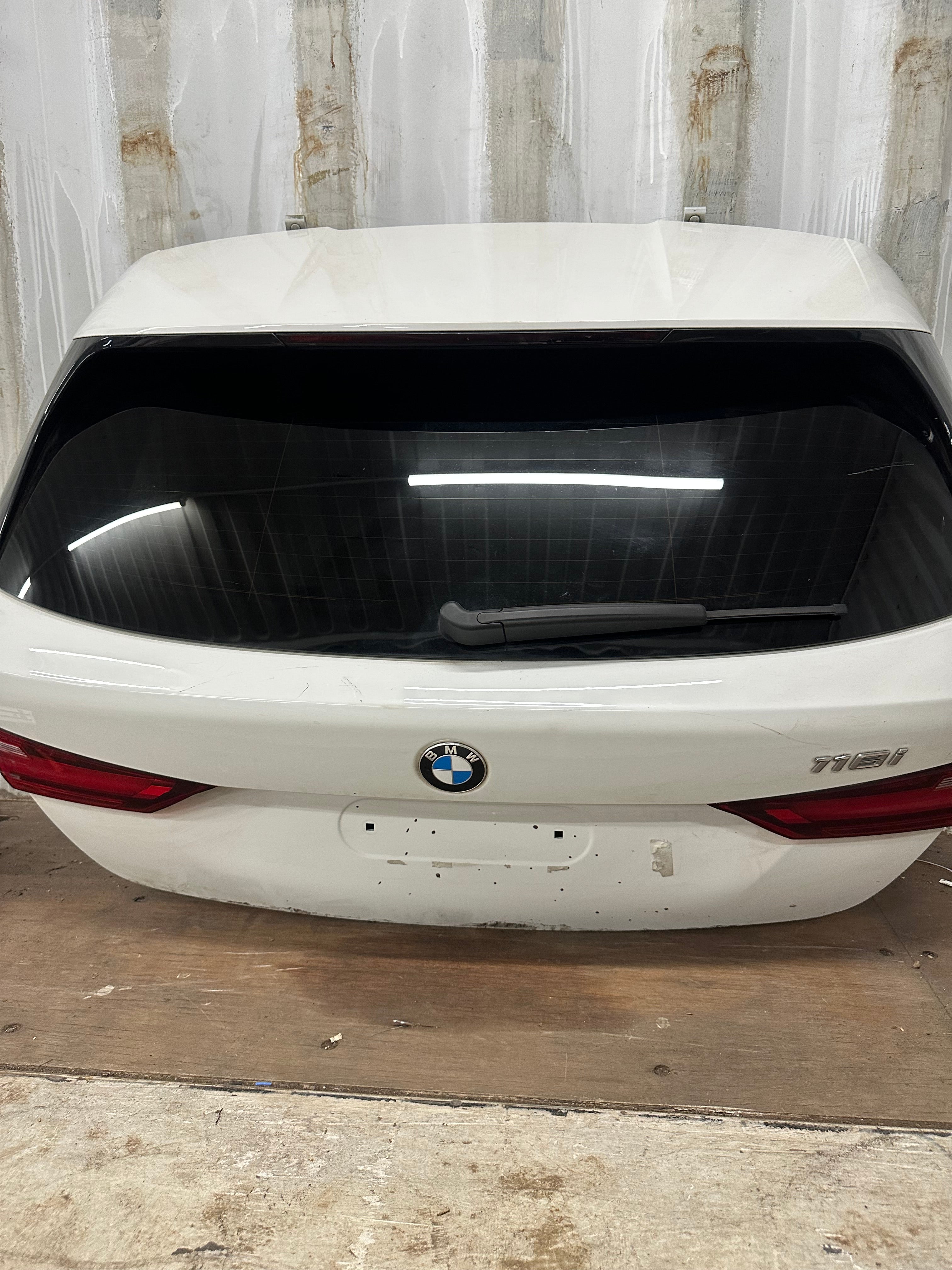 BMW 1 Series Boot Lid – 2019-2024 (WHITE)