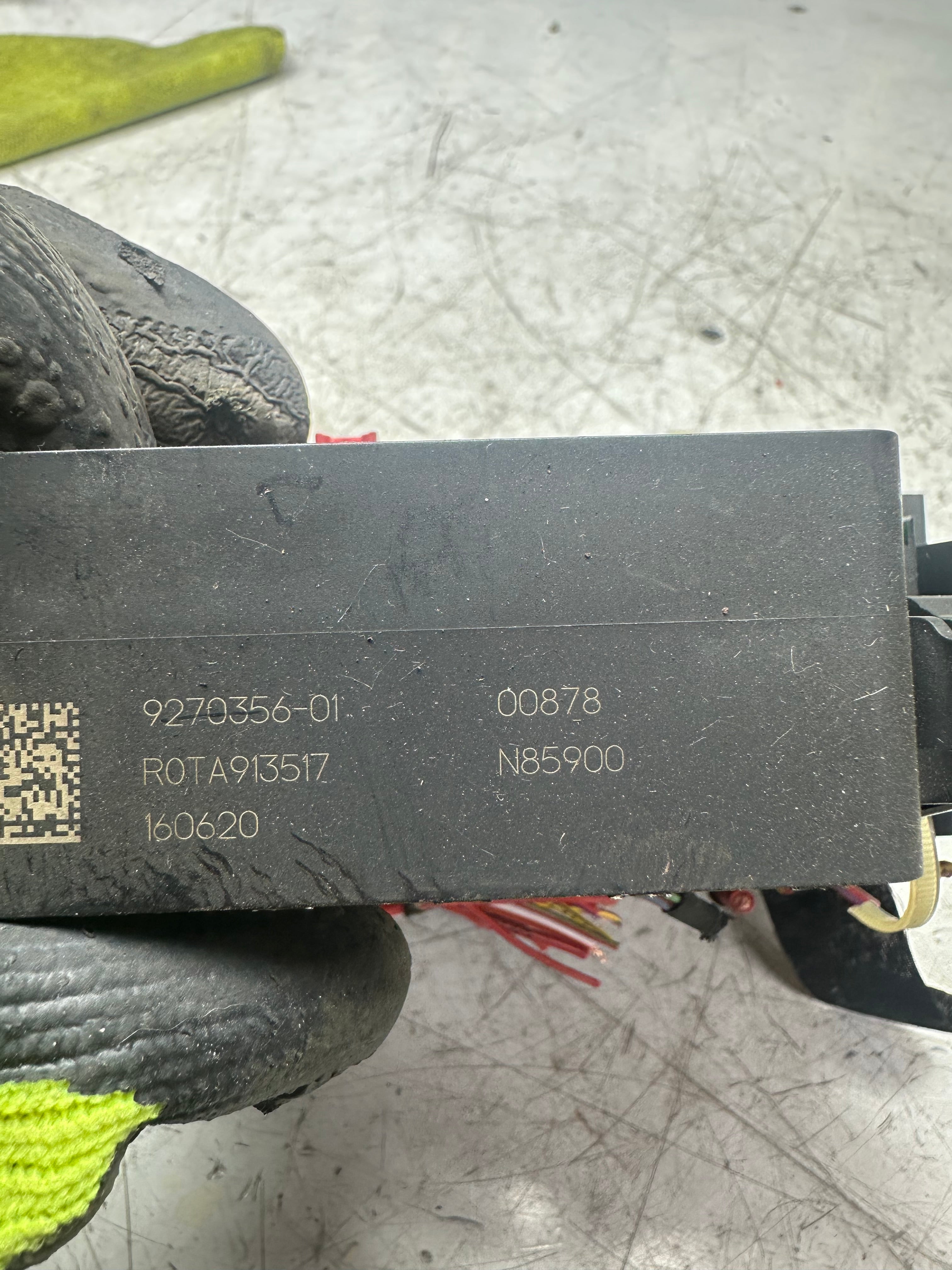BMW 2 Series F44 Fuse Relay Box 5A0BD89 1.5L Petrol – 2021–2024