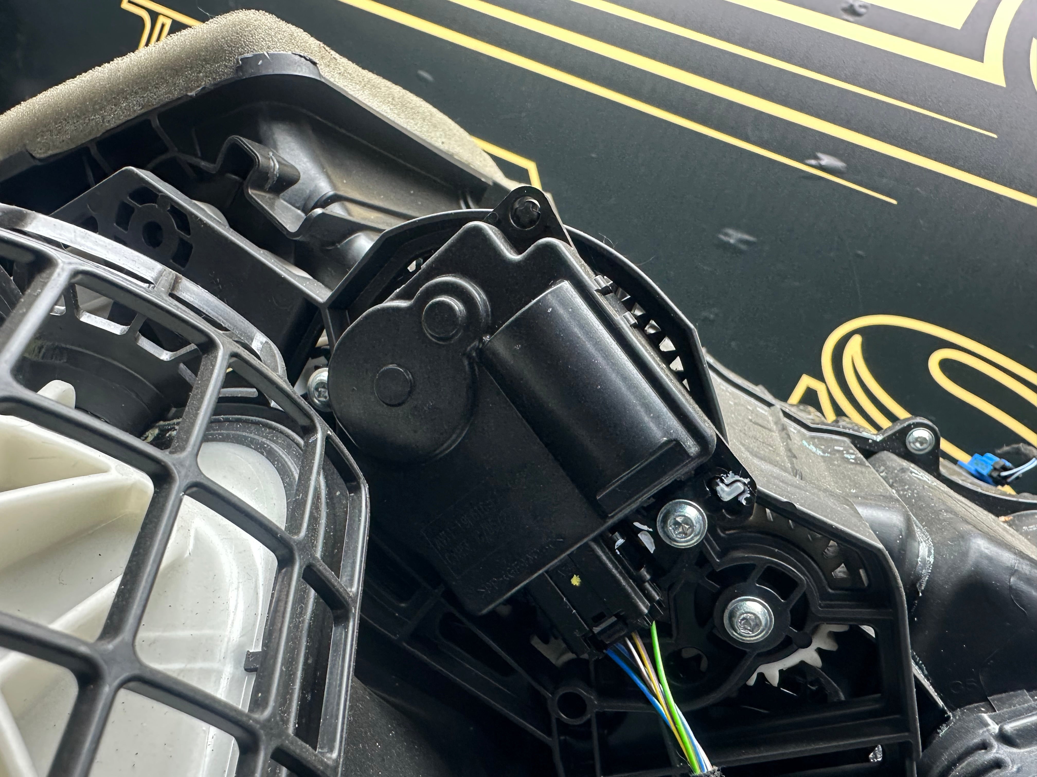 Ford 2021 Heater Matrix / Radiator / Core With A/C (H1BH-19B555-DG)