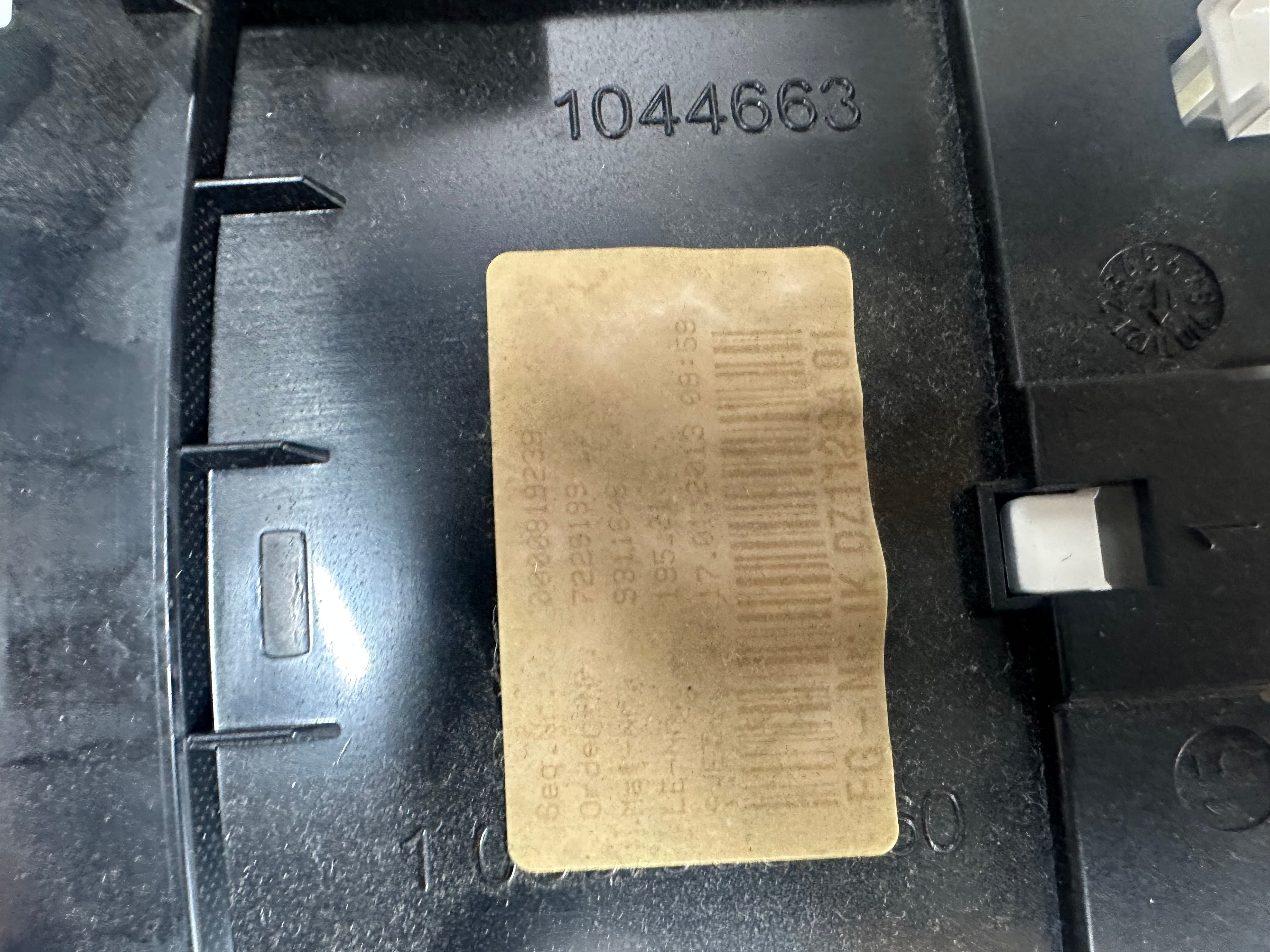 BMW 6 Series F12 Instrument Cluster (173884-10) (9311646-01) BOSCH