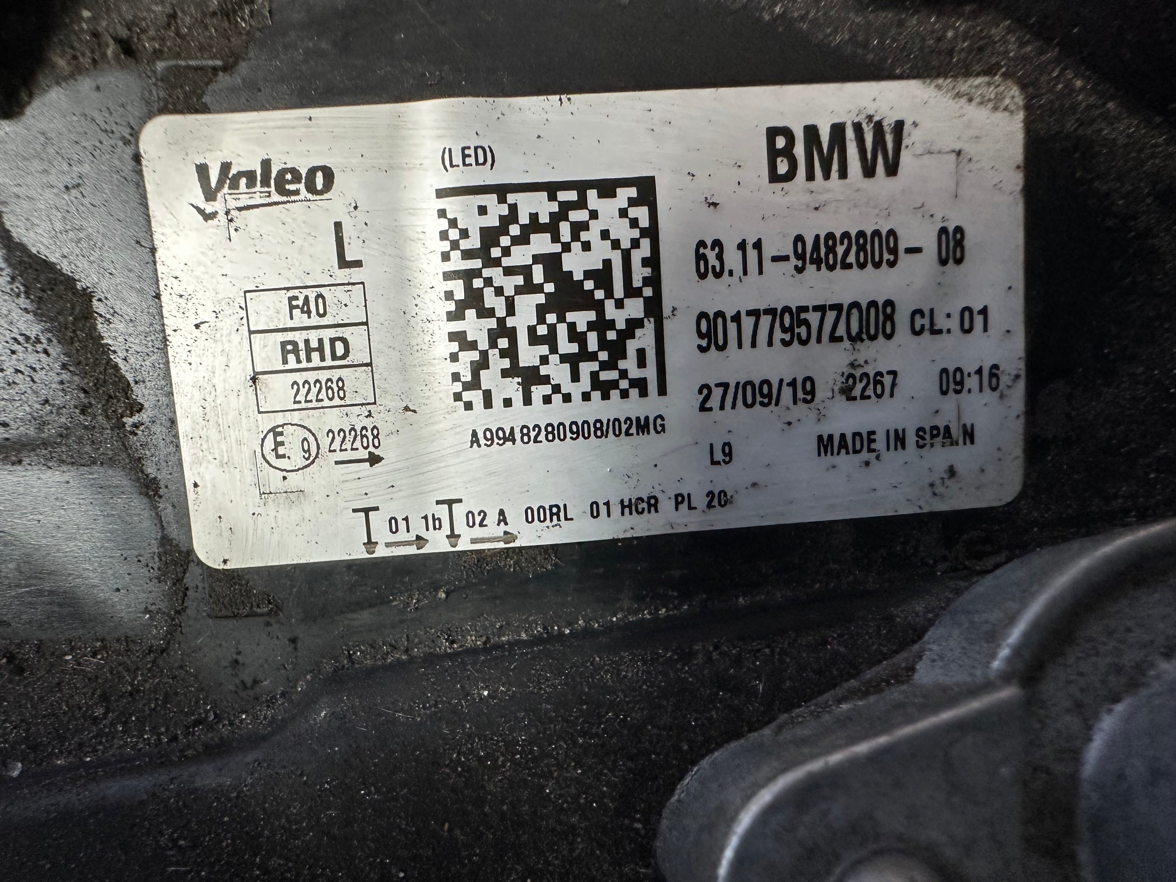 BMW 1 Series F40 Left Complete LED Headlight 2019–2024 (9482809-08)