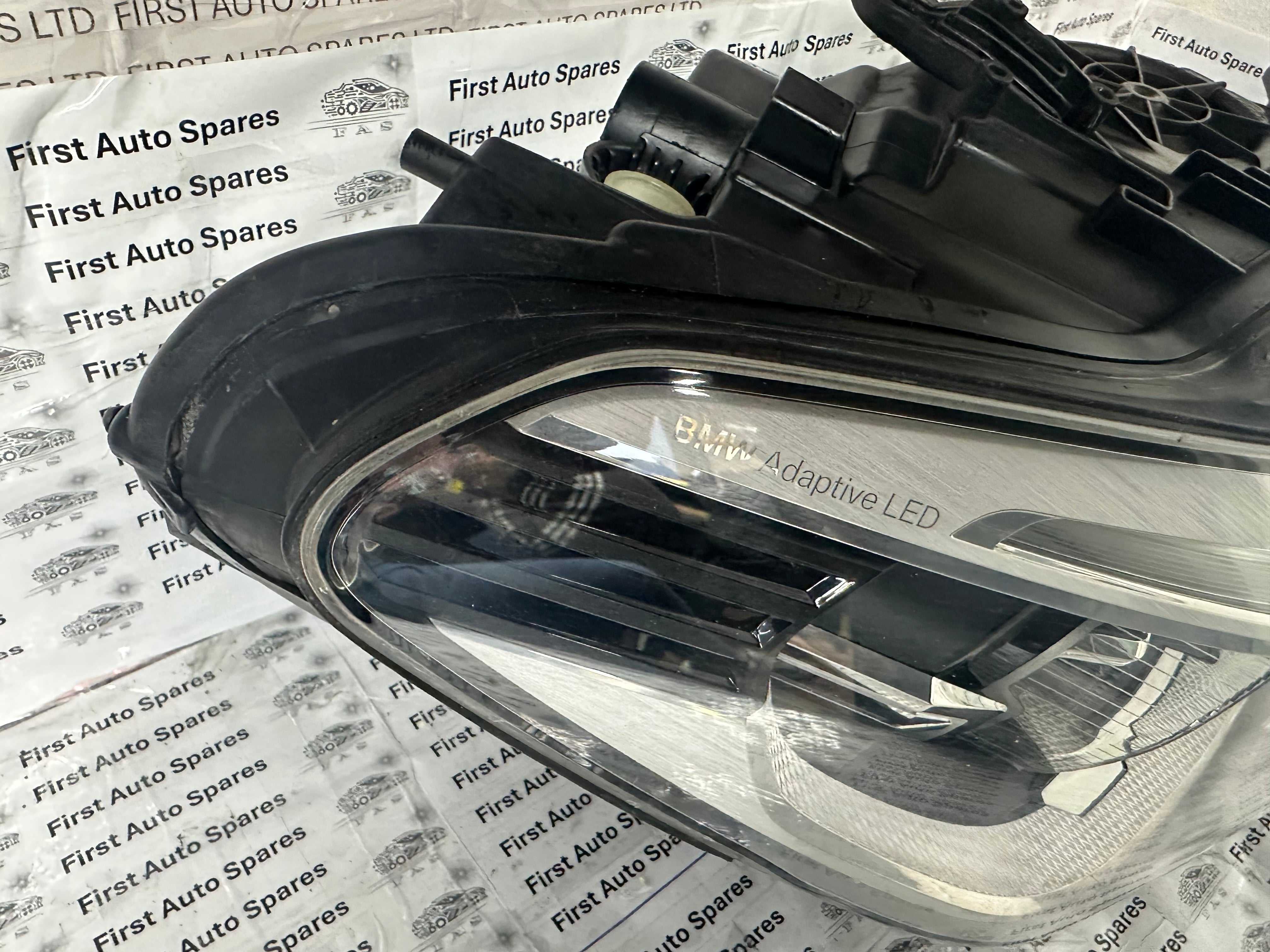 BMW 5 Series G30 G31 Adaptive LED Right Headlight (7439194-04)